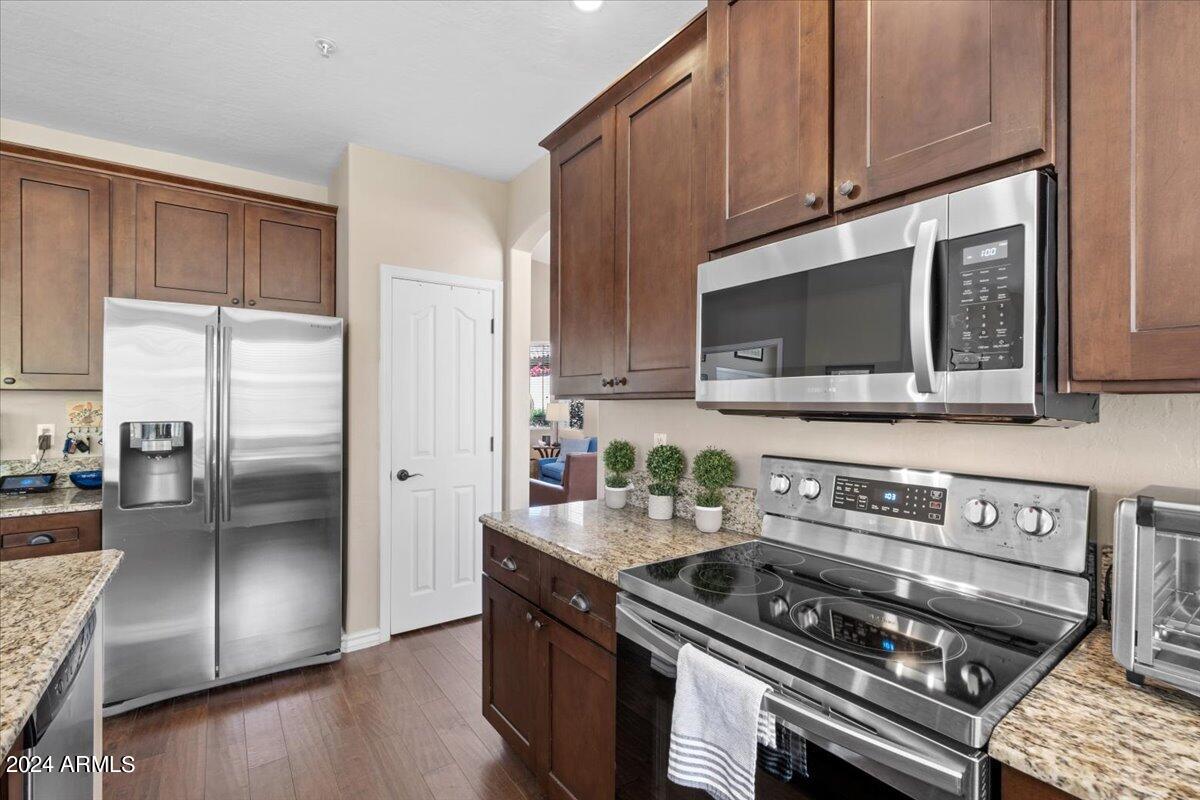 10577 E STAR OF THE DESERT Drive