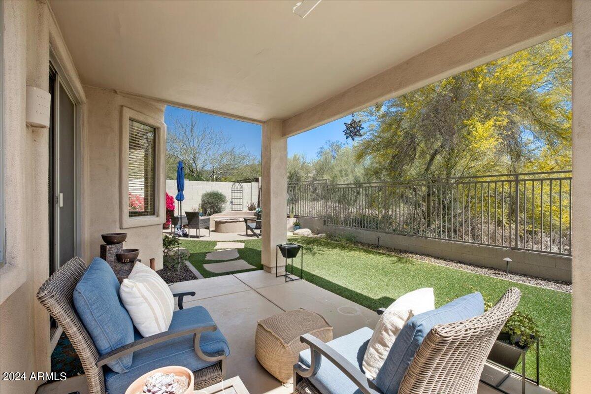 10577 E STAR OF THE DESERT Drive