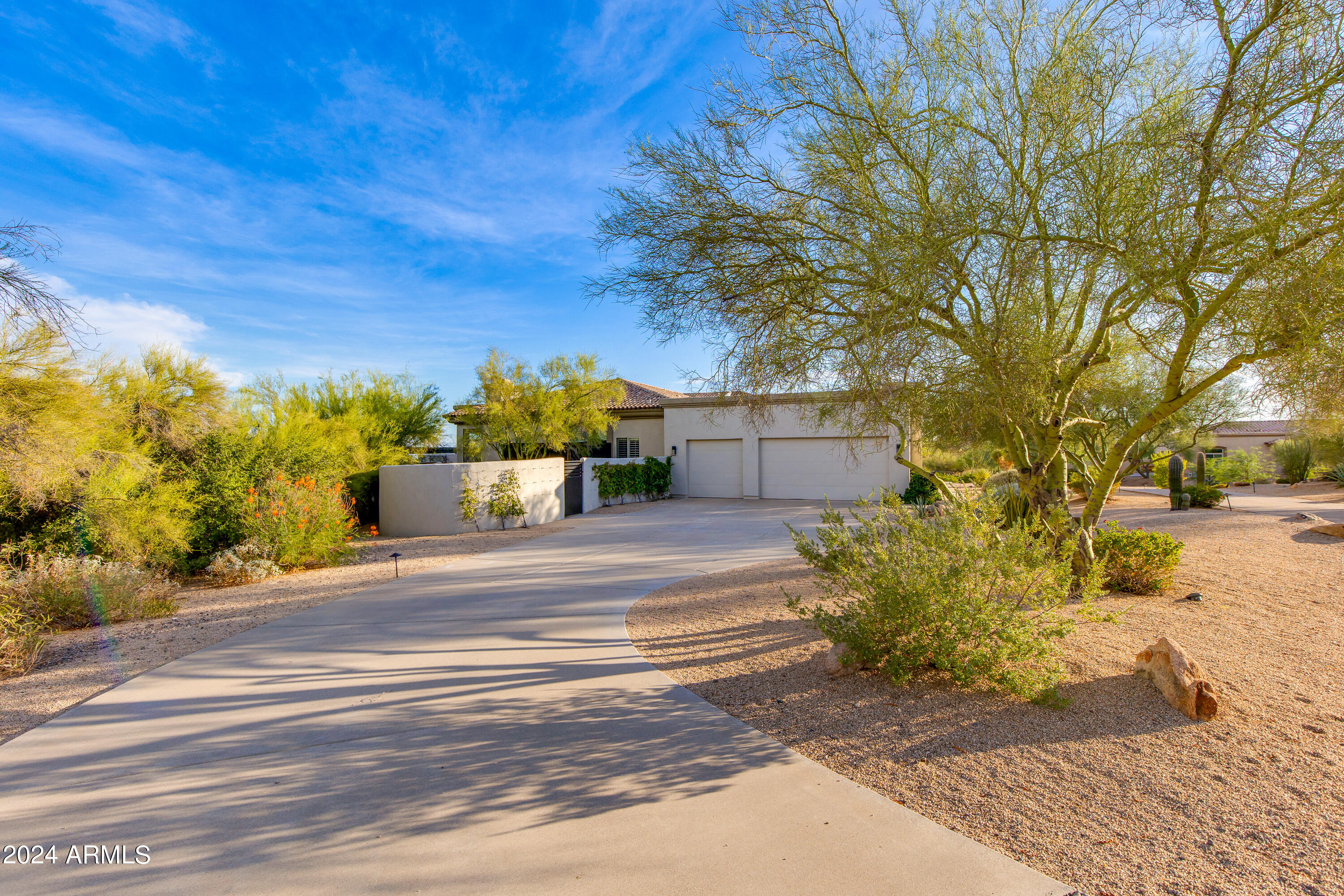 8701 E REMUDA Drive