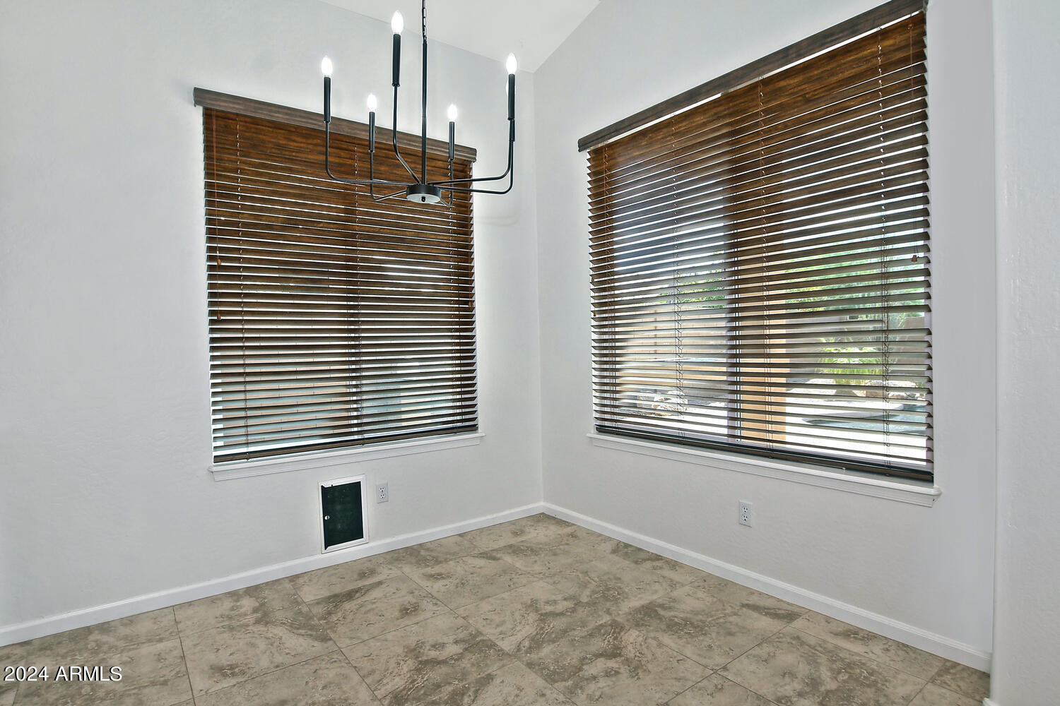 4623 E ROY ROGERS Road