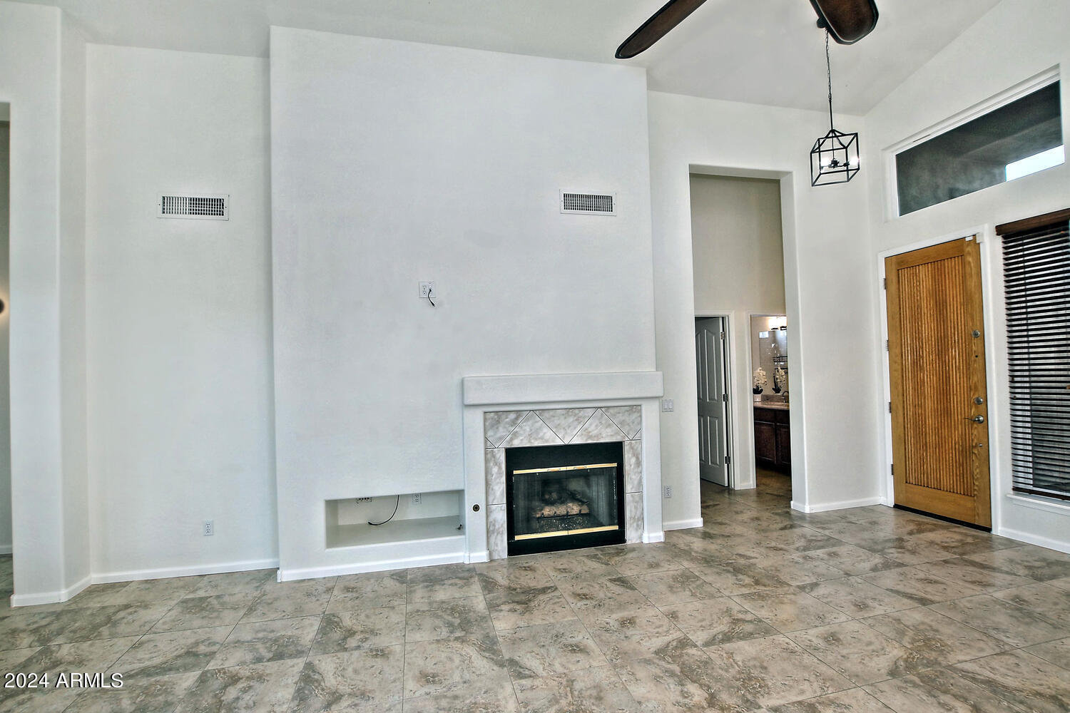 4623 E ROY ROGERS Road