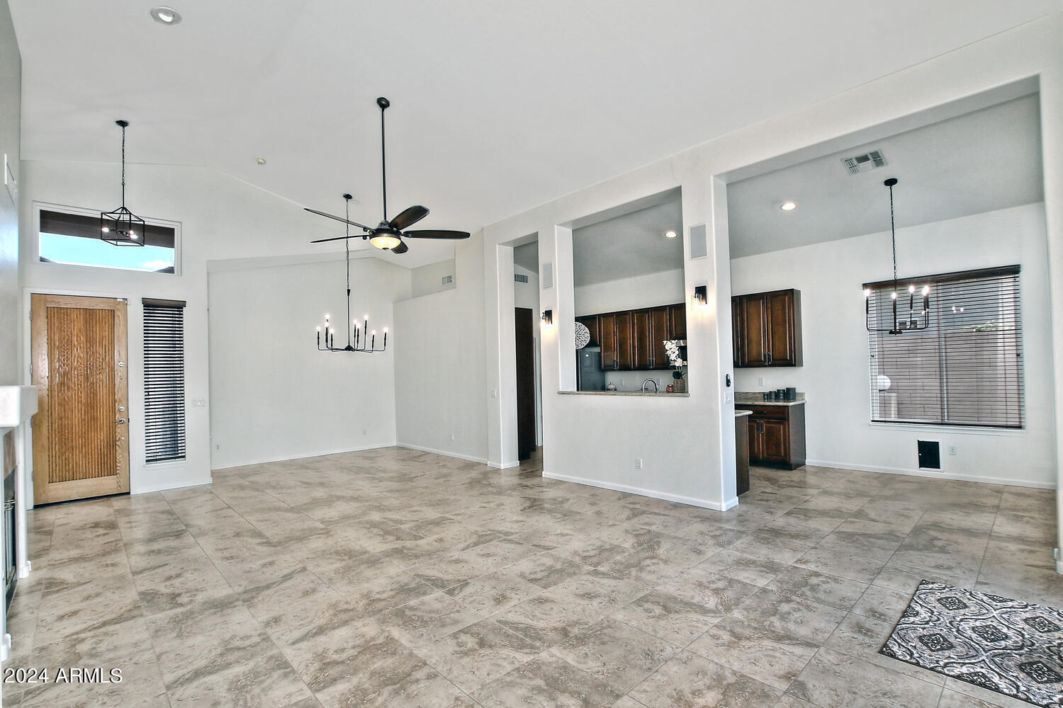 4623 E ROY ROGERS Road