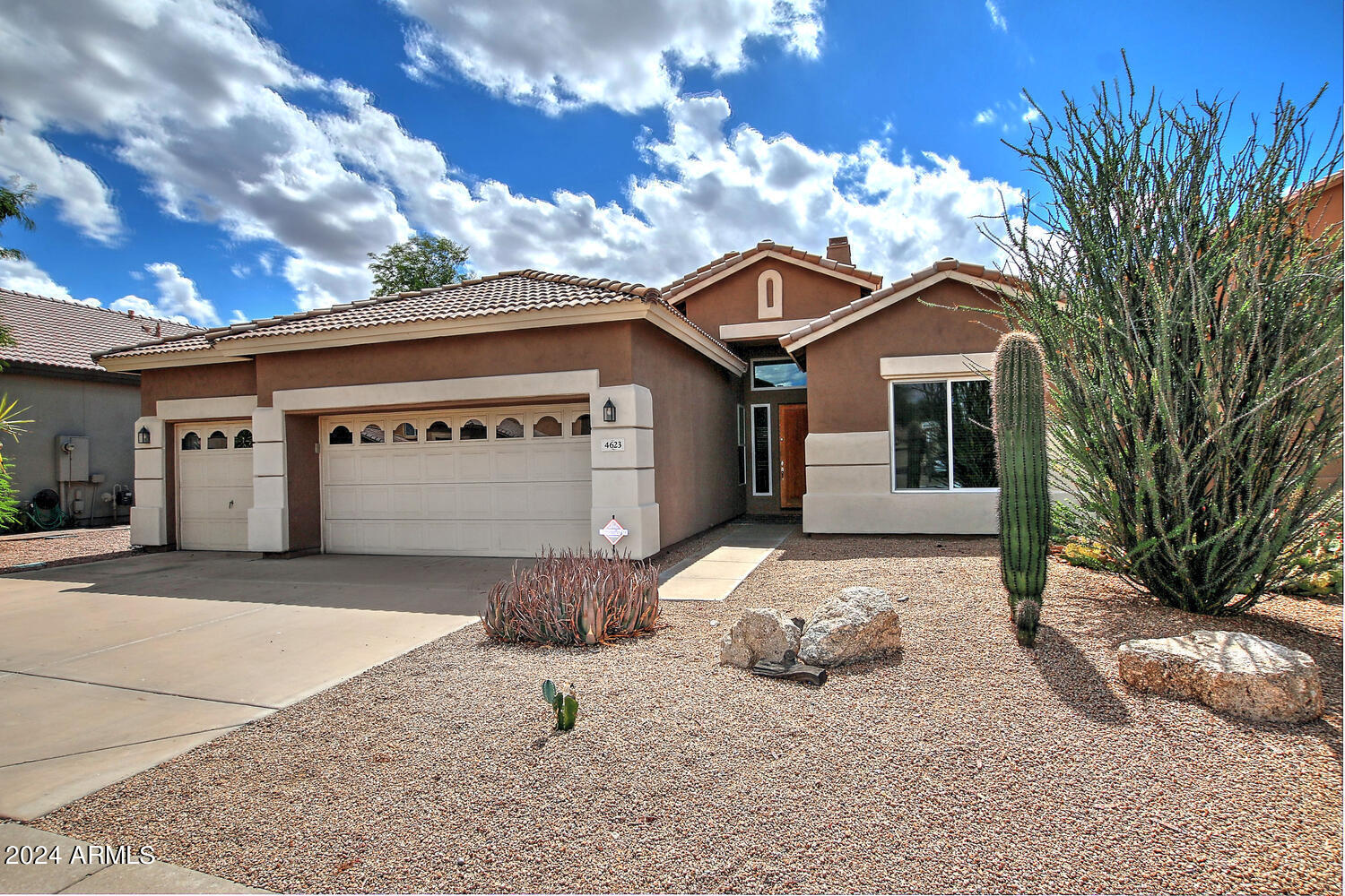 4623 E ROY ROGERS Road