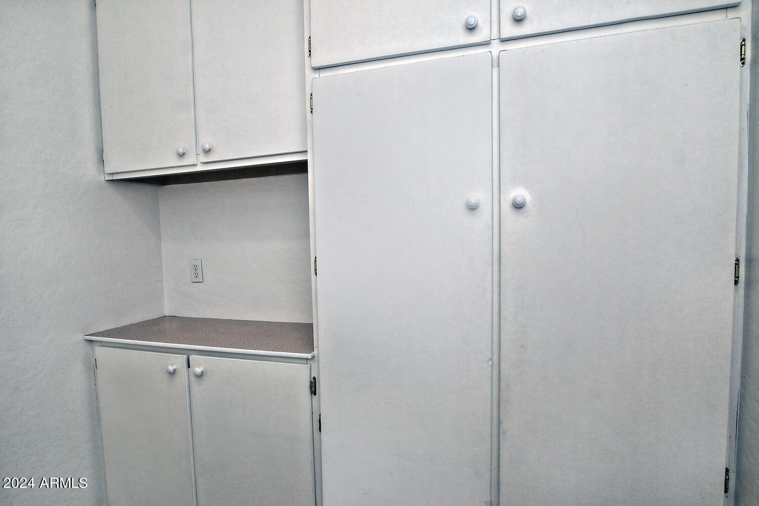 4623 E ROY ROGERS Road