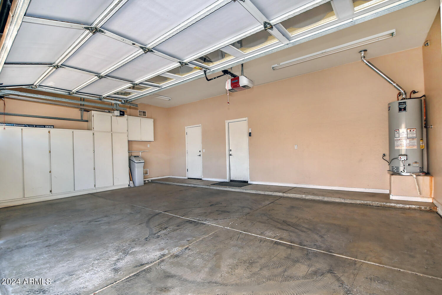 4623 E ROY ROGERS Road