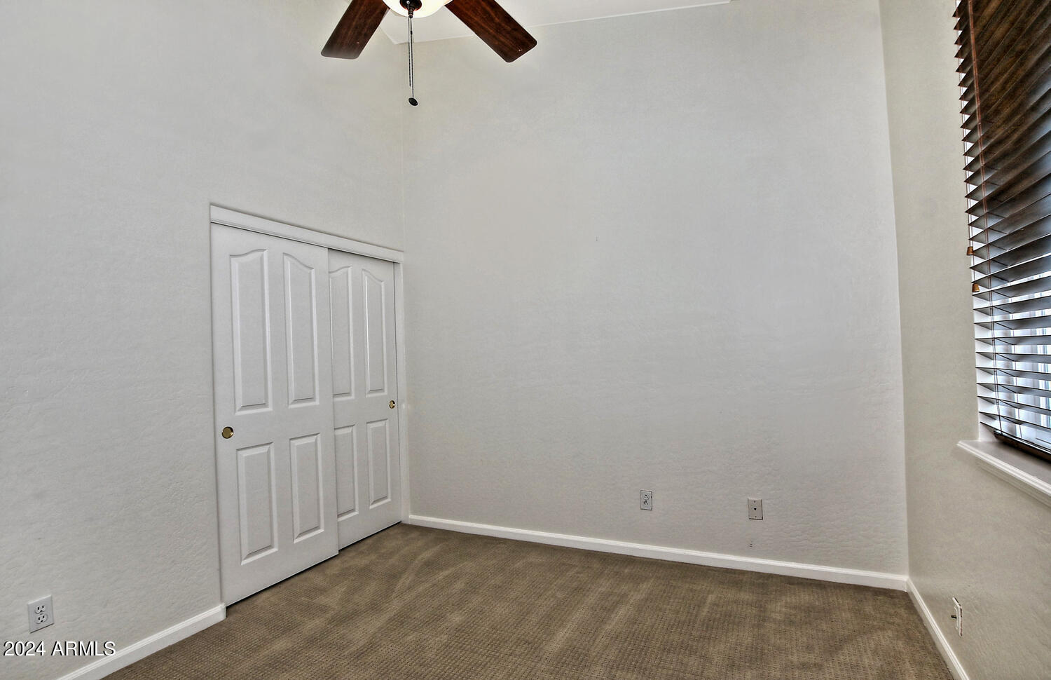 4623 E ROY ROGERS Road