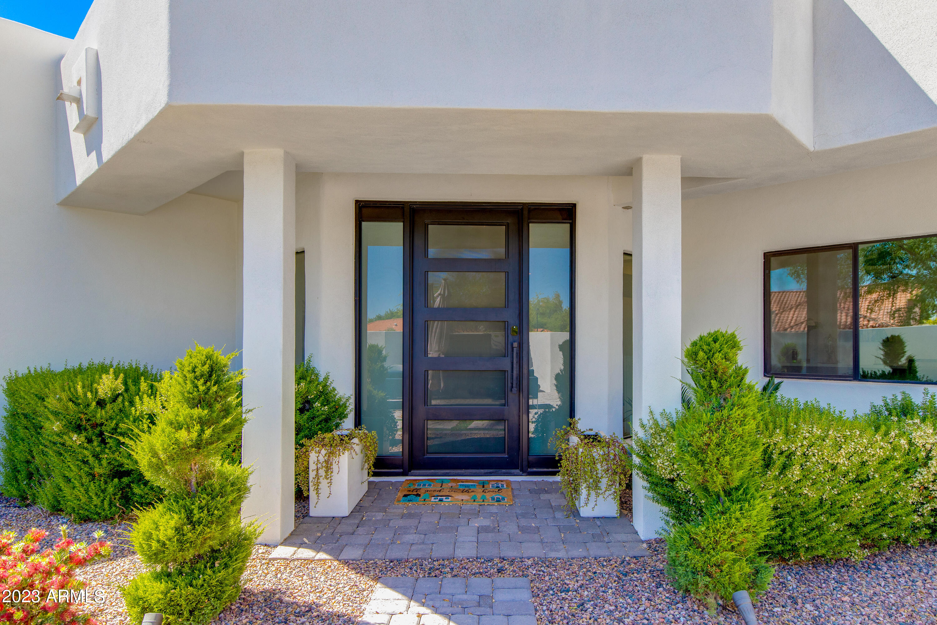 3110 E MARYLAND Avenue