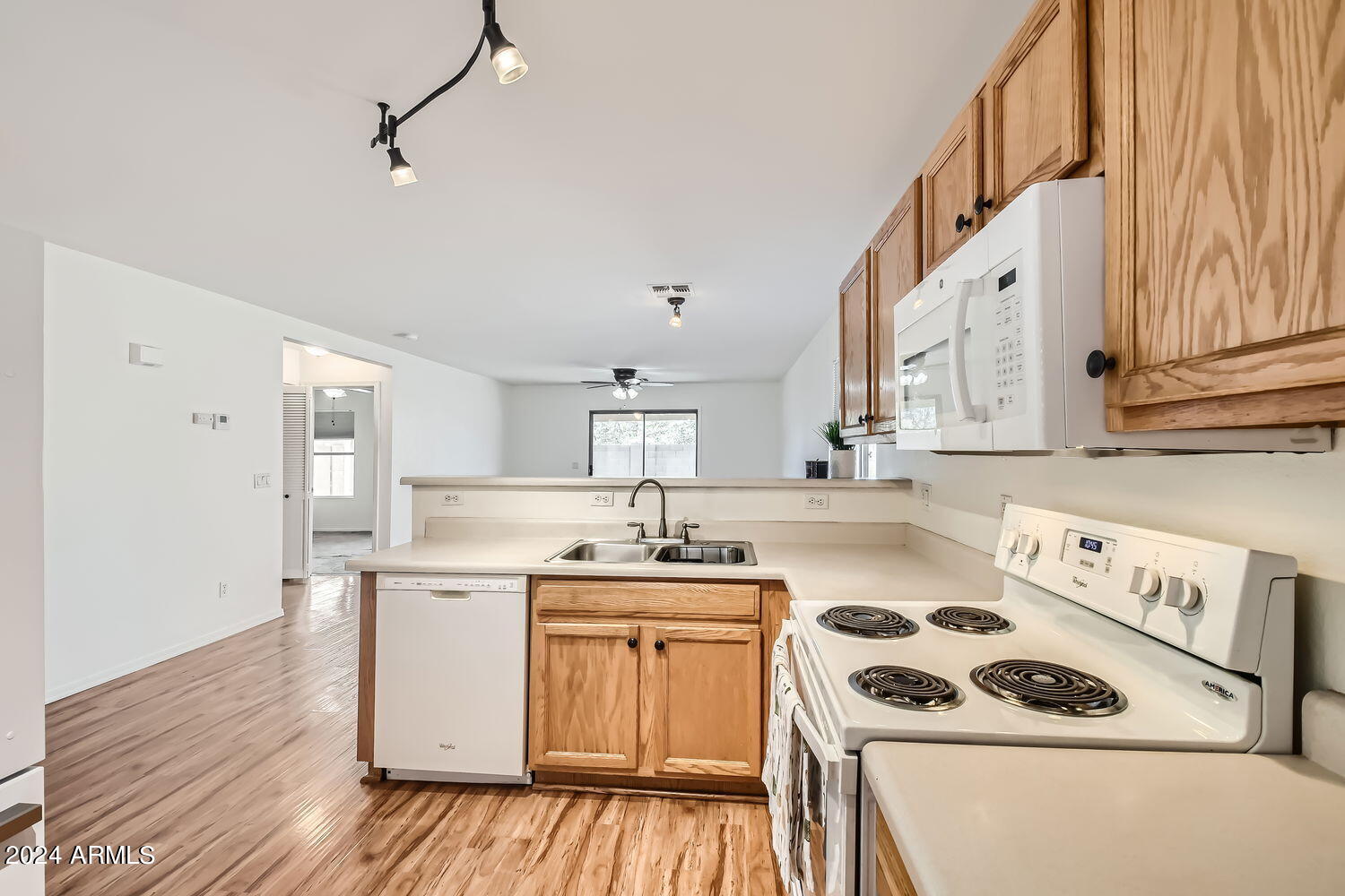 11405 W AMBER Trail