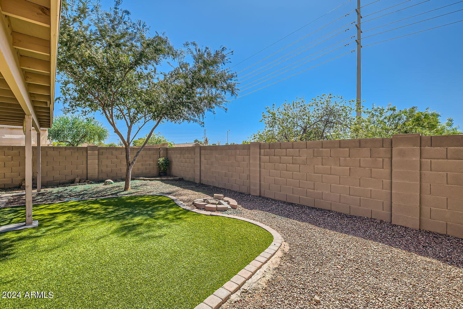 11405 W AMBER Trail