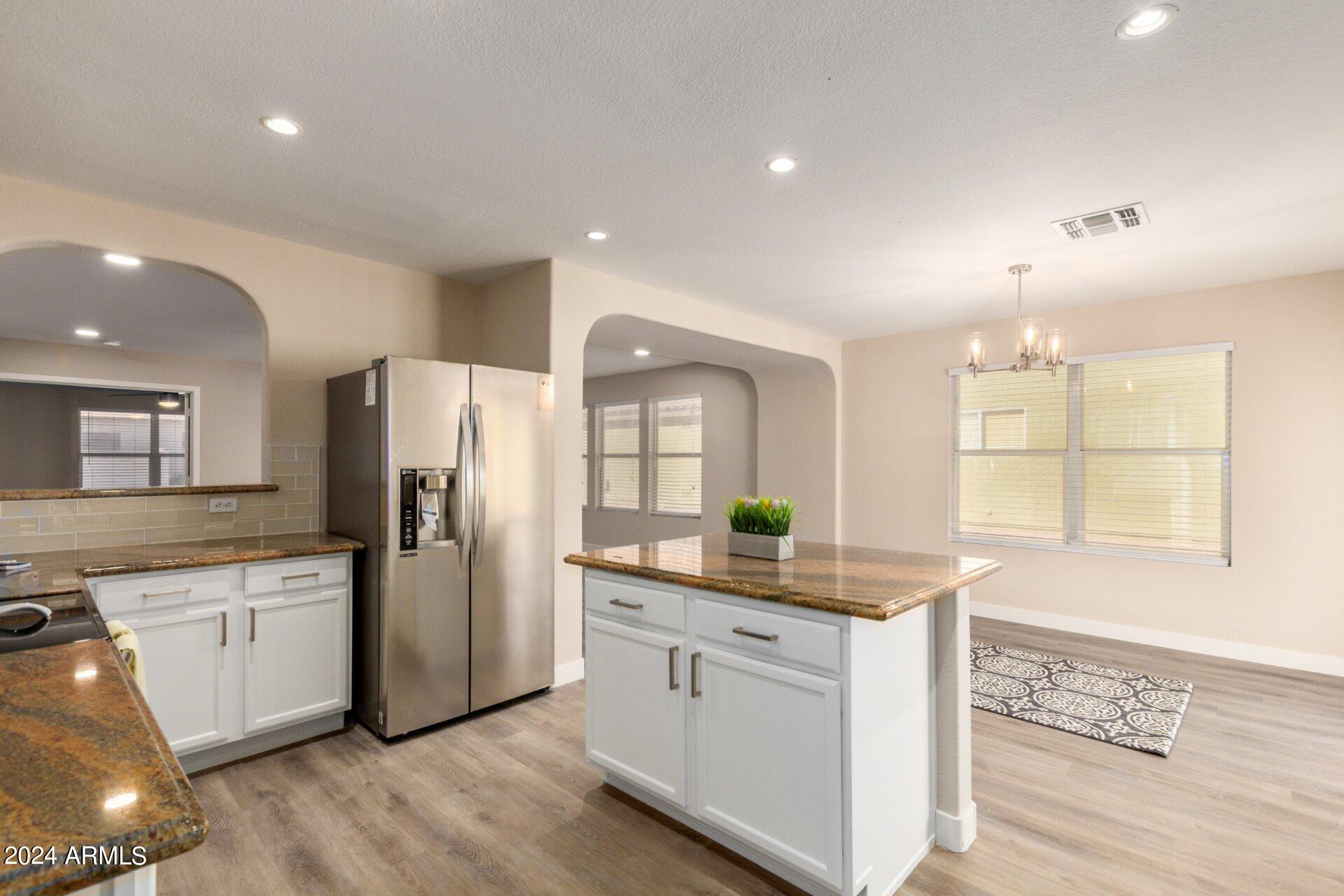 8141 E POSADA Avenue