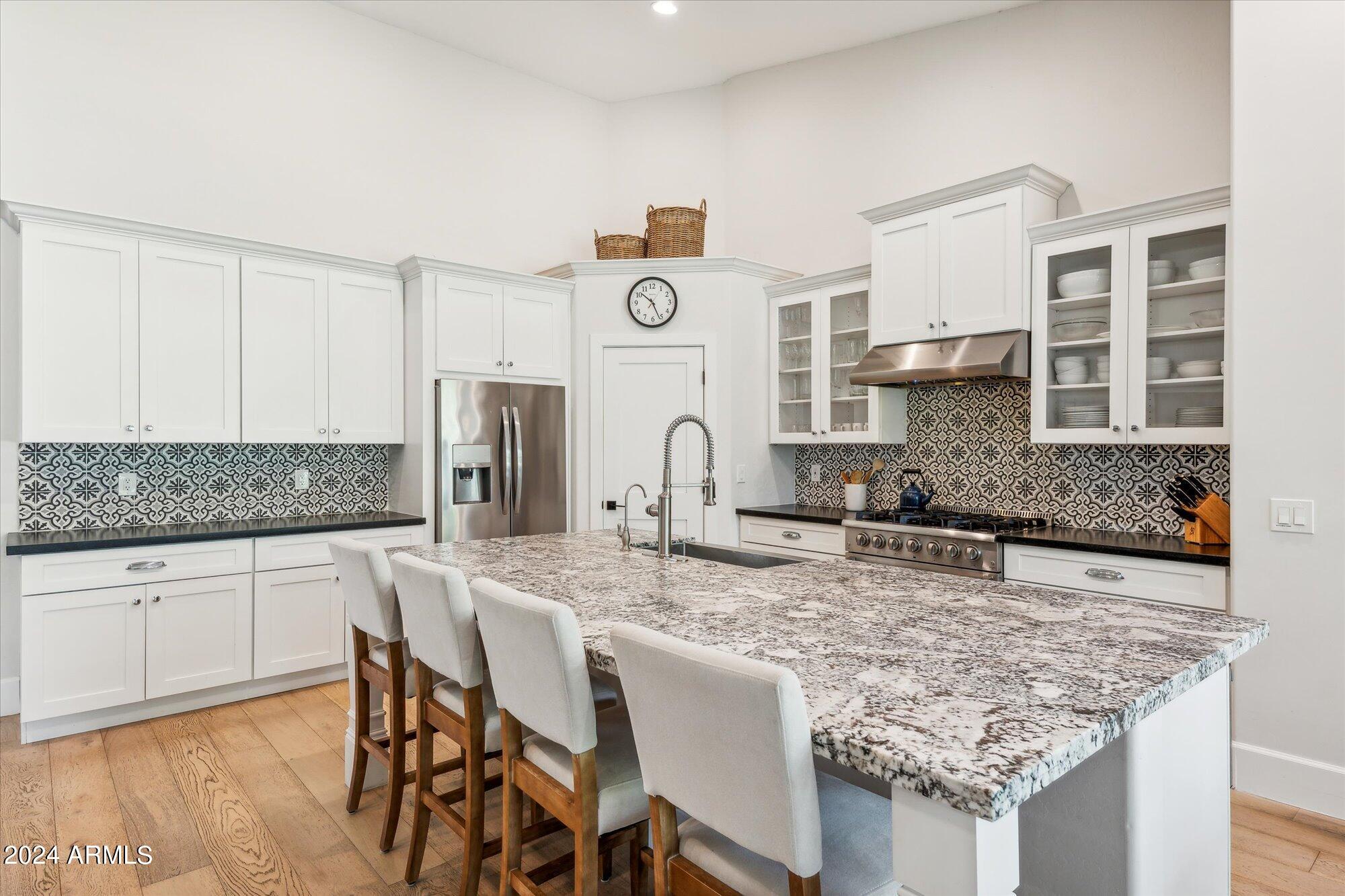 5518 E SAINT JOHN Road