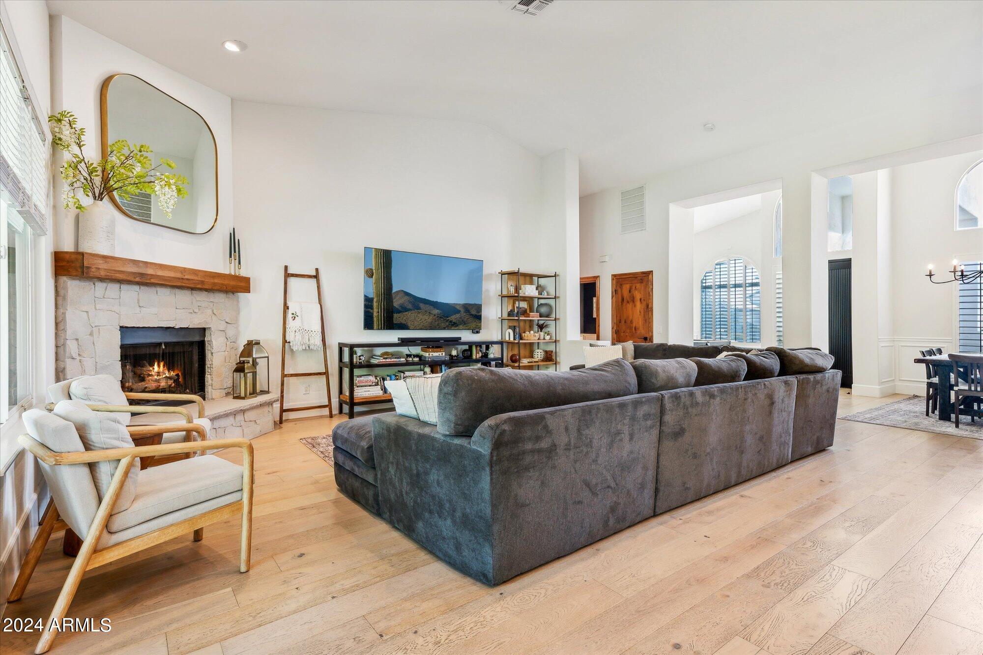 5518 E SAINT JOHN Road