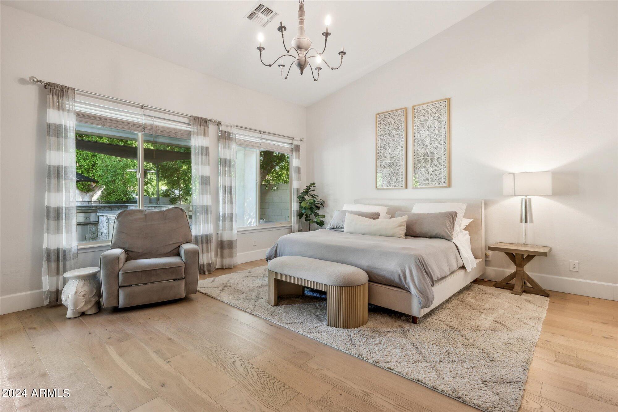 5518 E SAINT JOHN Road