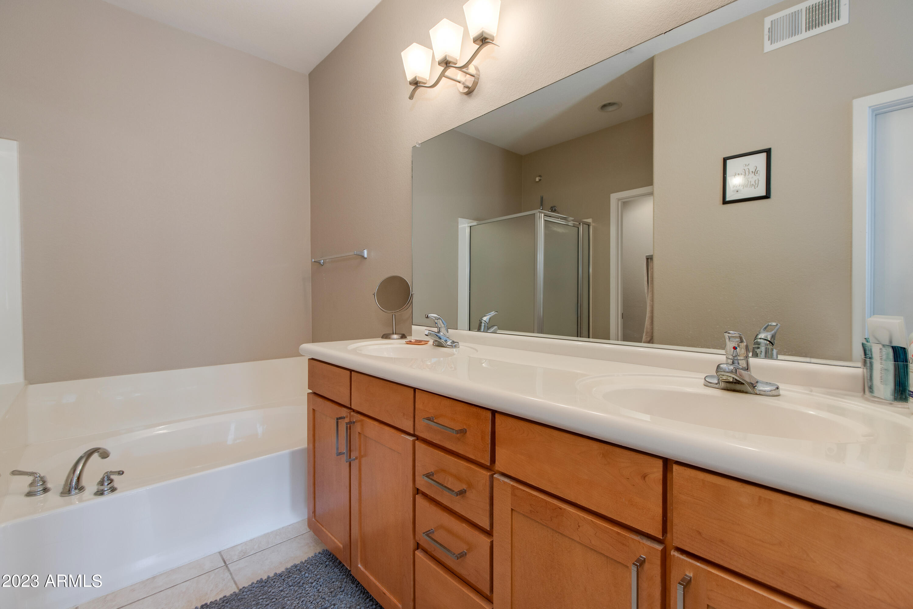 6745 N 93rd Avenue, 1165