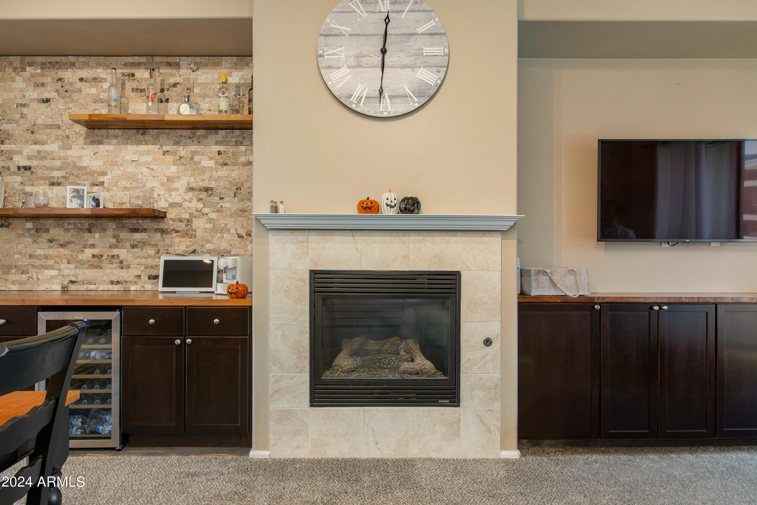 6745 N 93rd Avenue, 1165