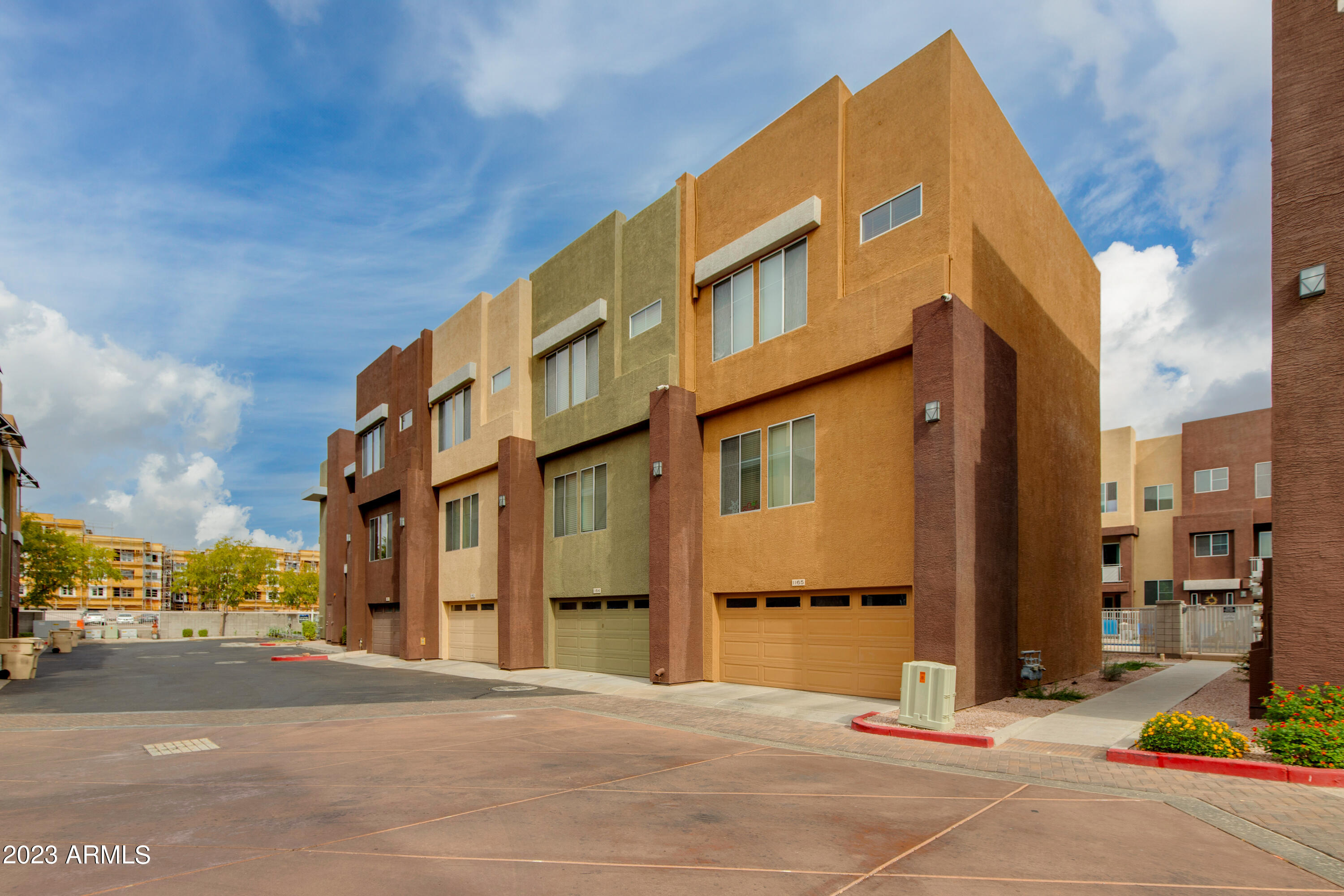 6745 N 93rd Avenue, 1165