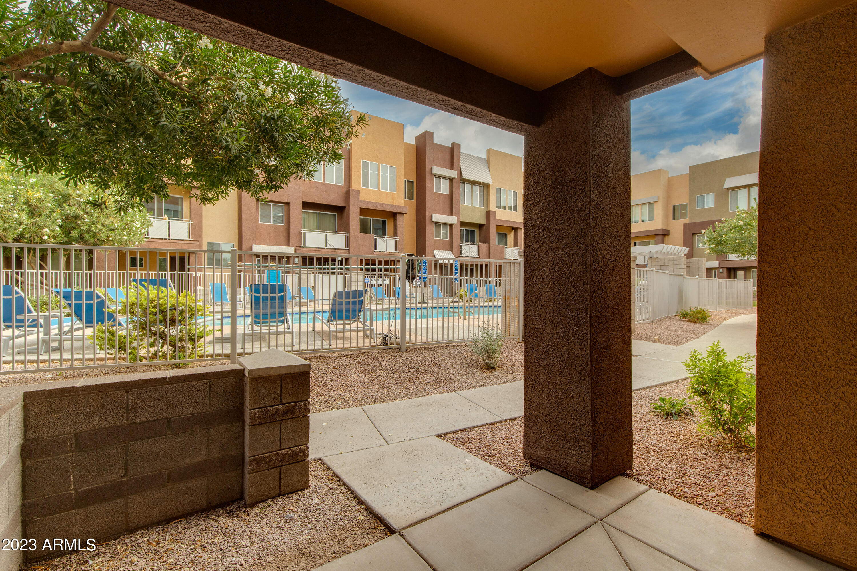 6745 N 93rd Avenue, 1165