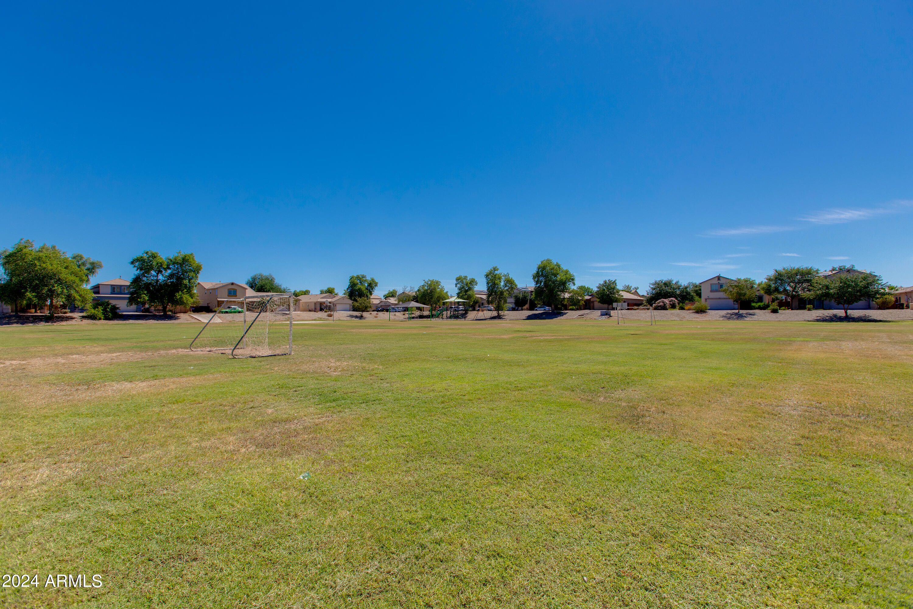 1404 S BALDWIN Loop