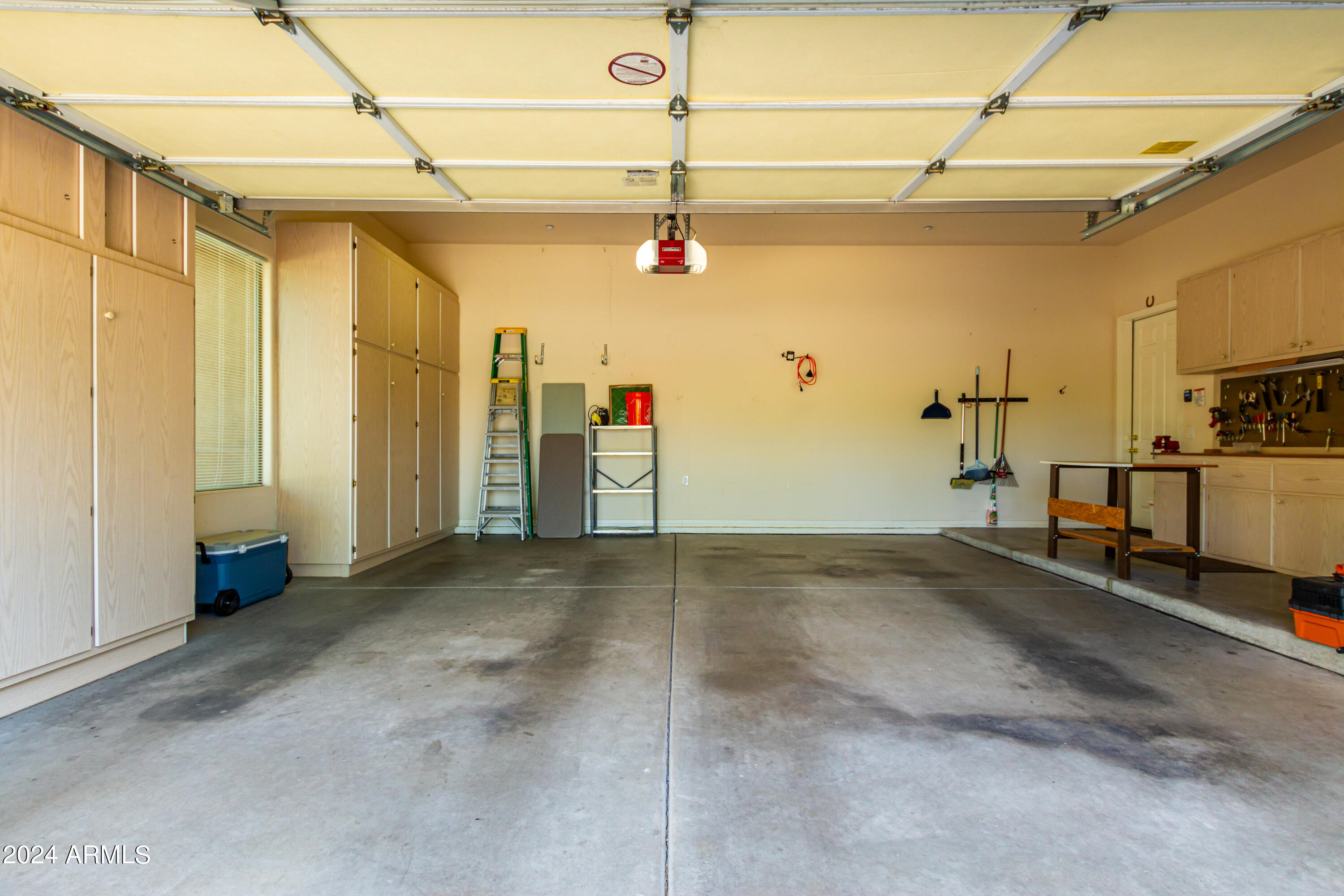 7323 E SUNSET SKY Circle