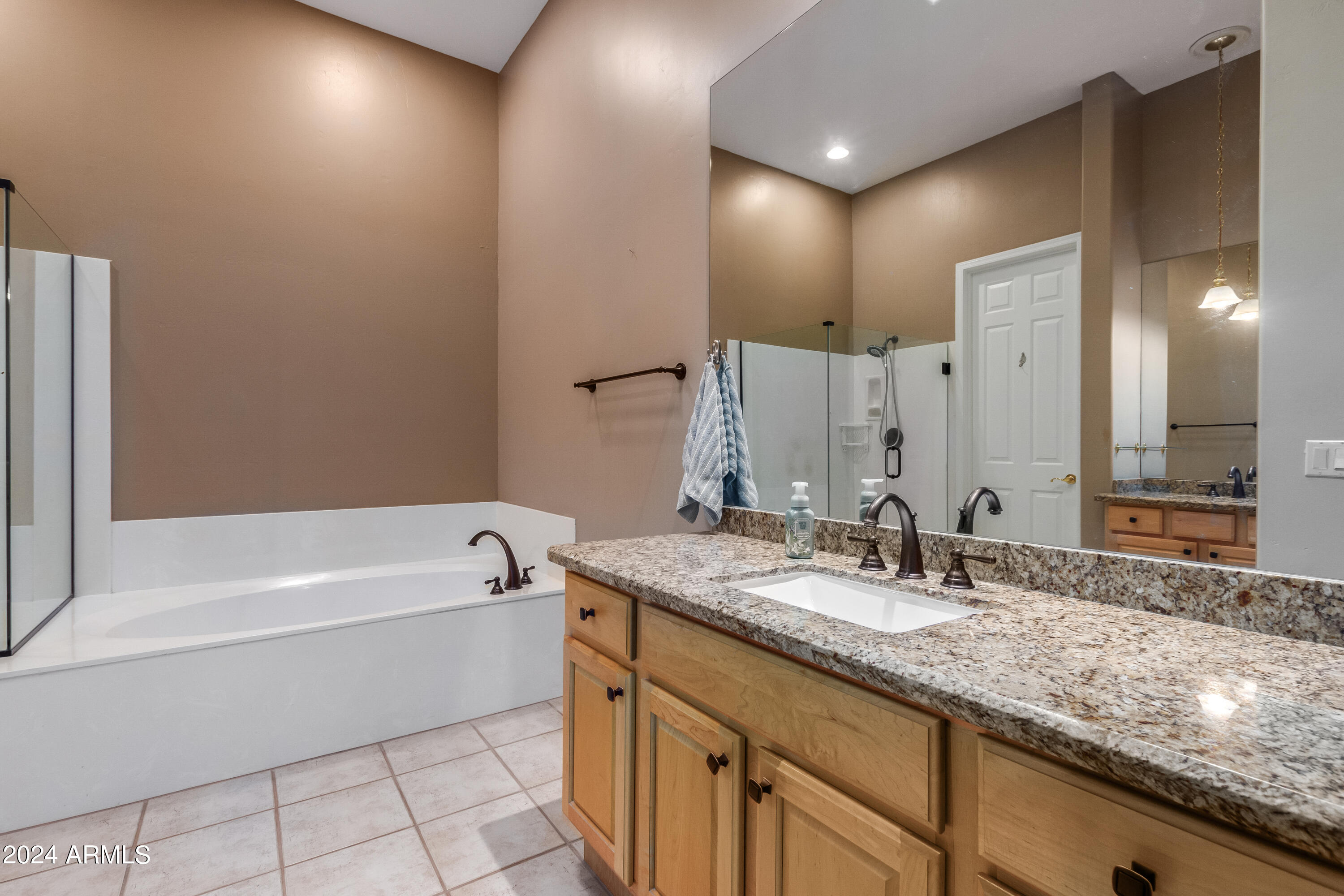 7323 E SUNSET SKY Circle