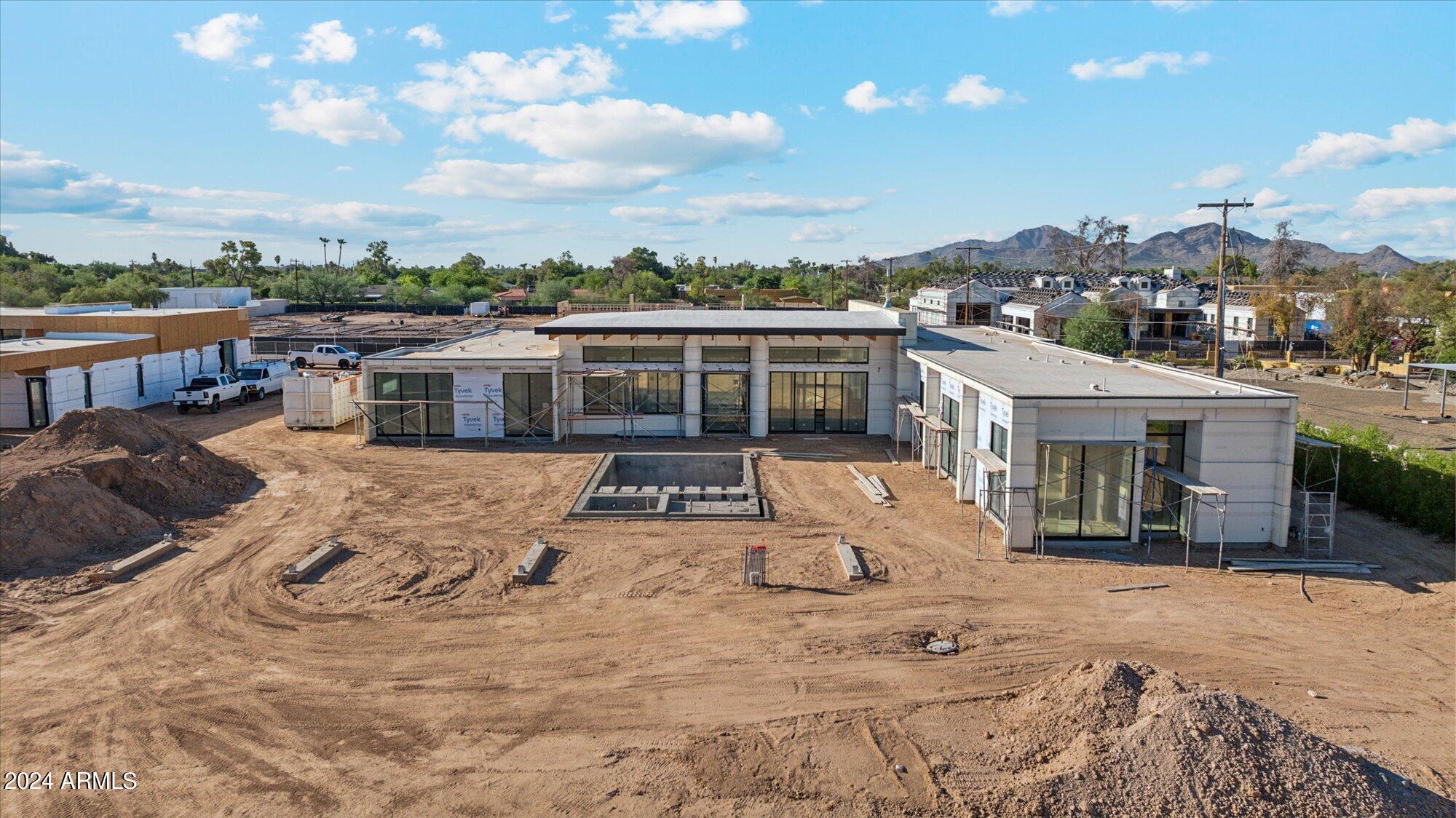 7022 E PARADISE Drive