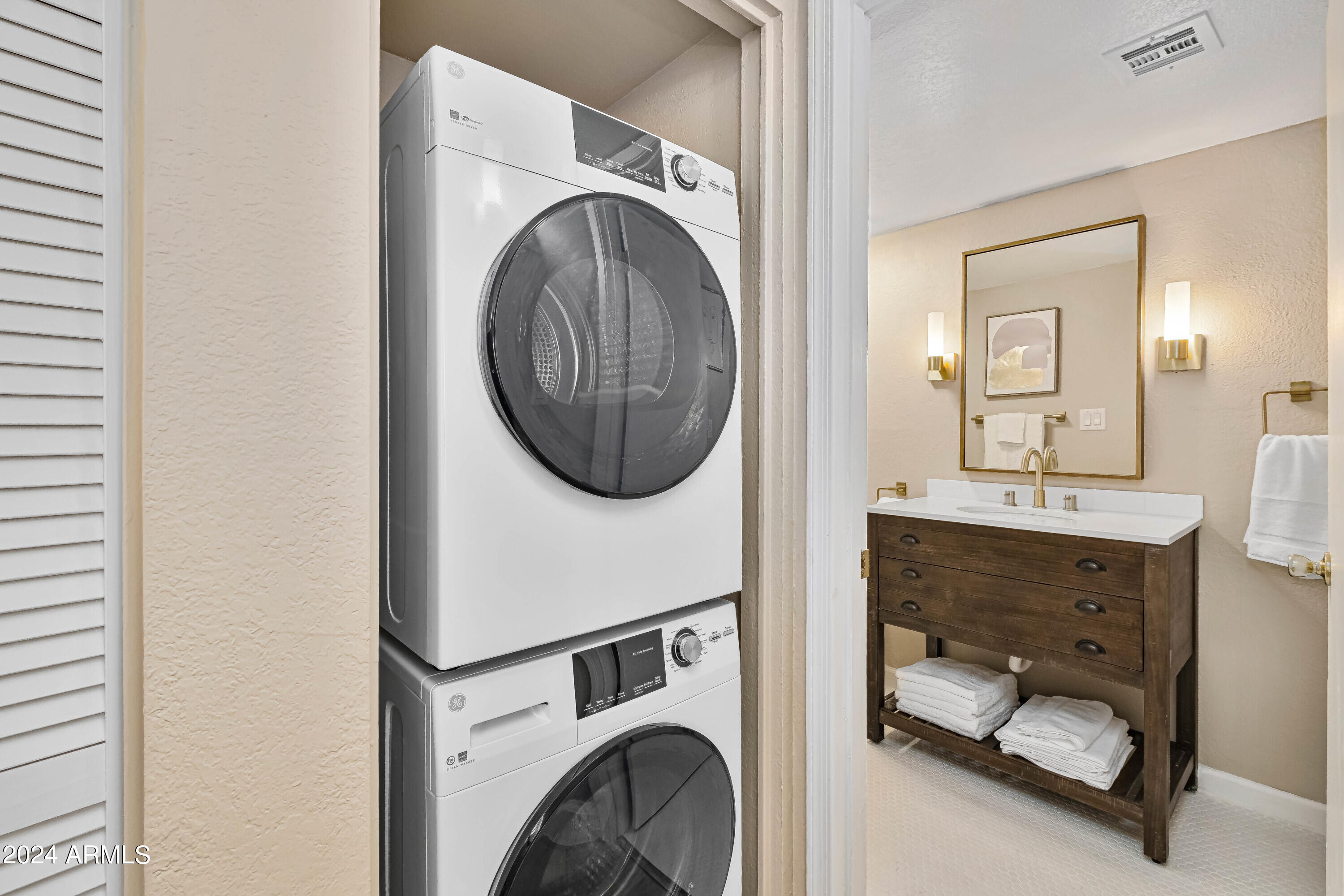 3002 N 70TH Street, 217