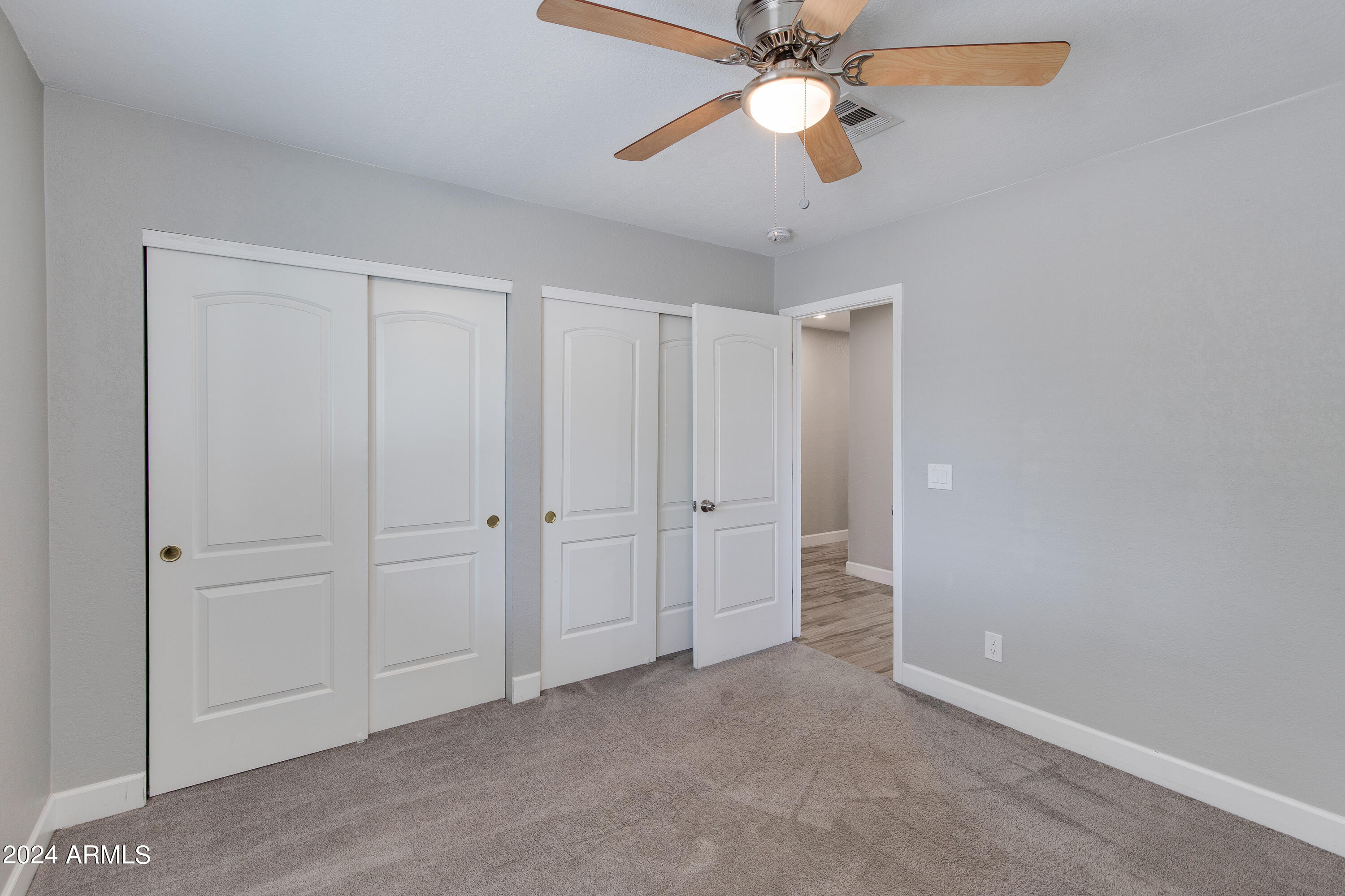 1307 W ELM Street
