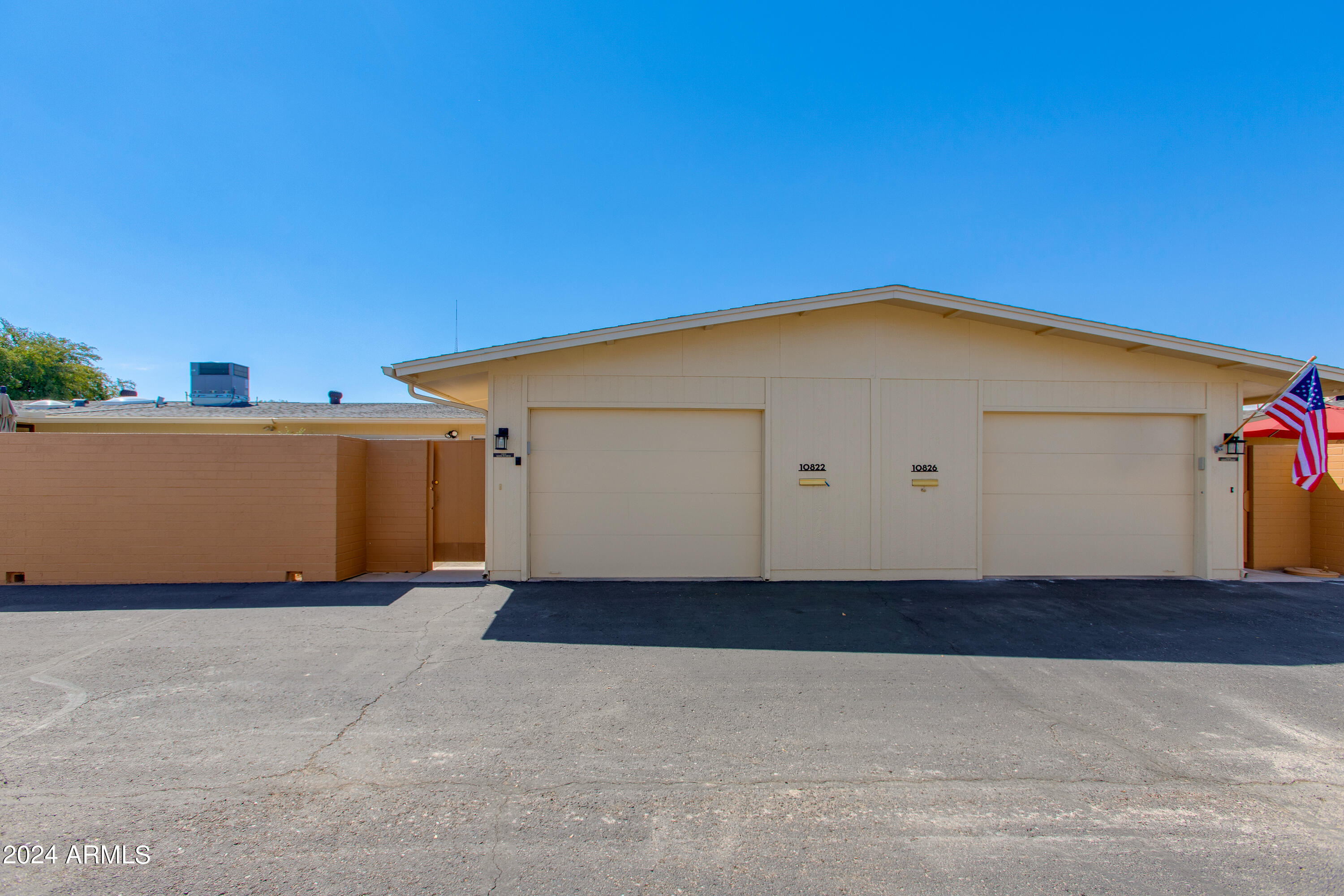 10822 W Santa Fe Drive