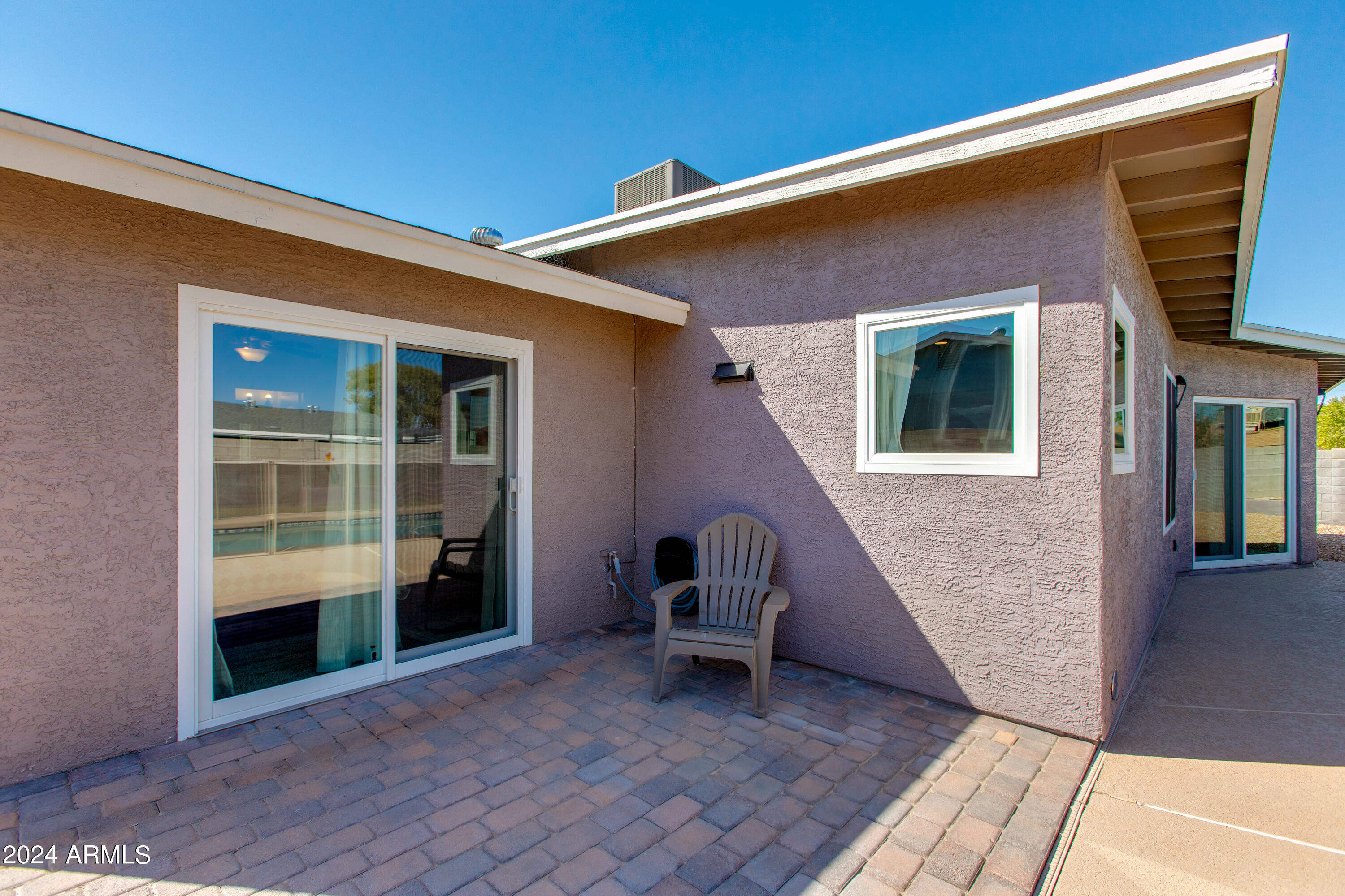 902 E LE MARCHE Avenue