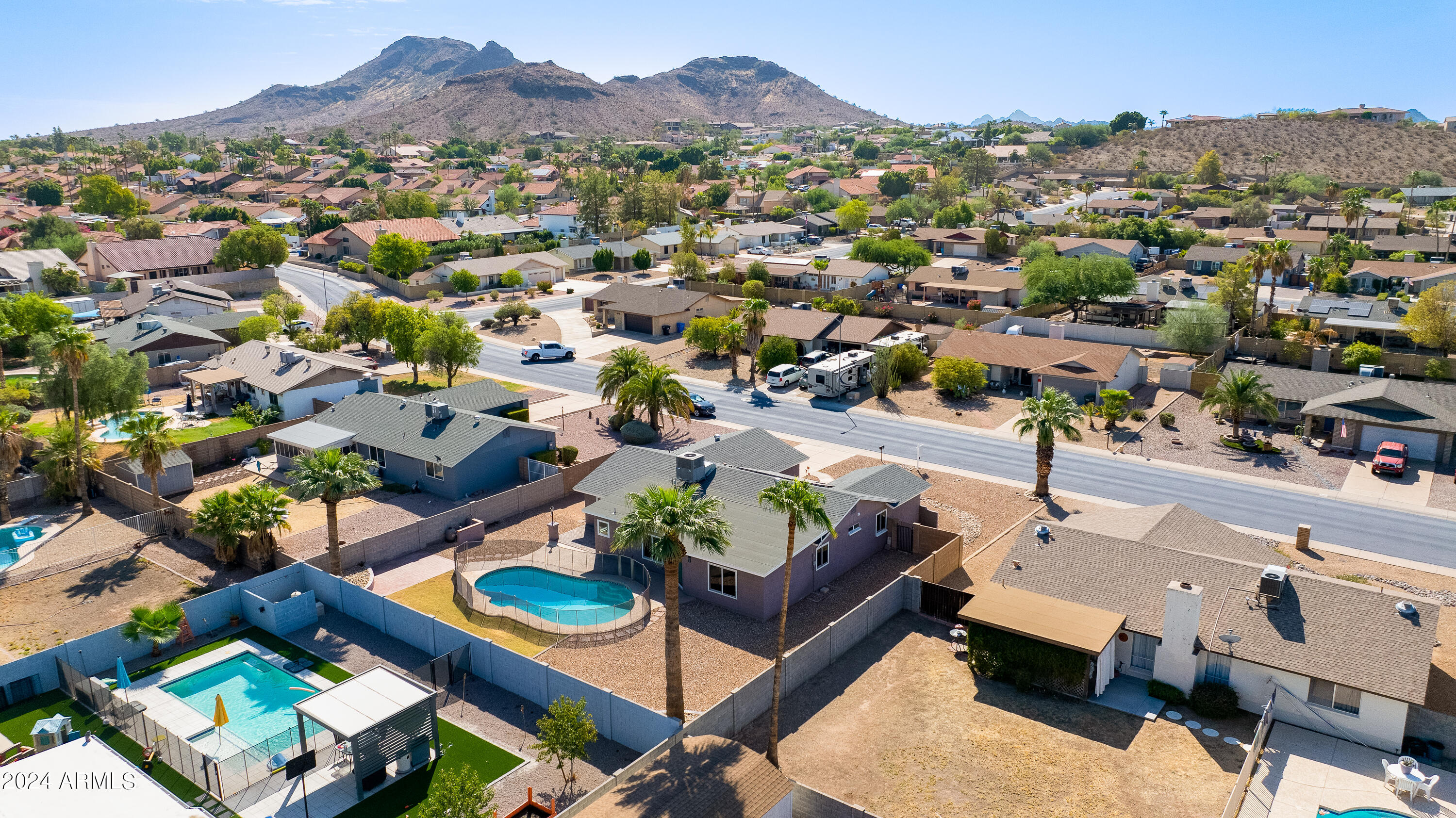 902 E LE MARCHE Avenue