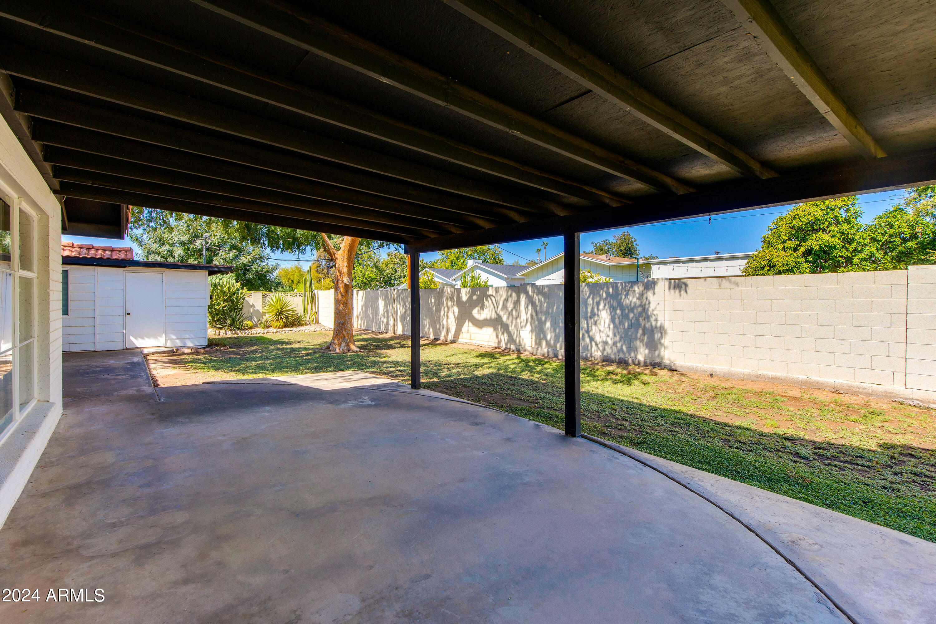 4924 E MULBERRY Drive