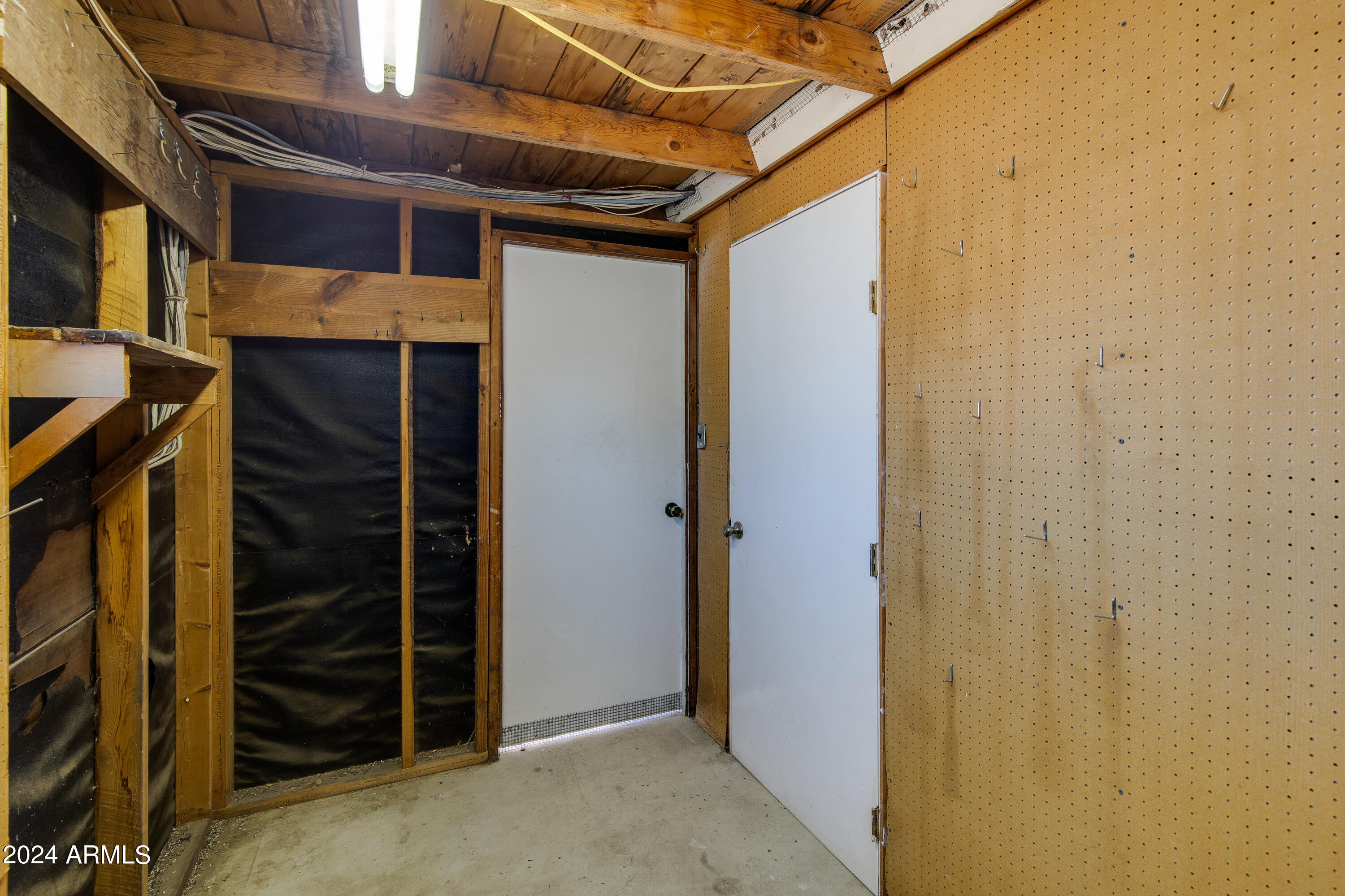 4924 E MULBERRY Drive