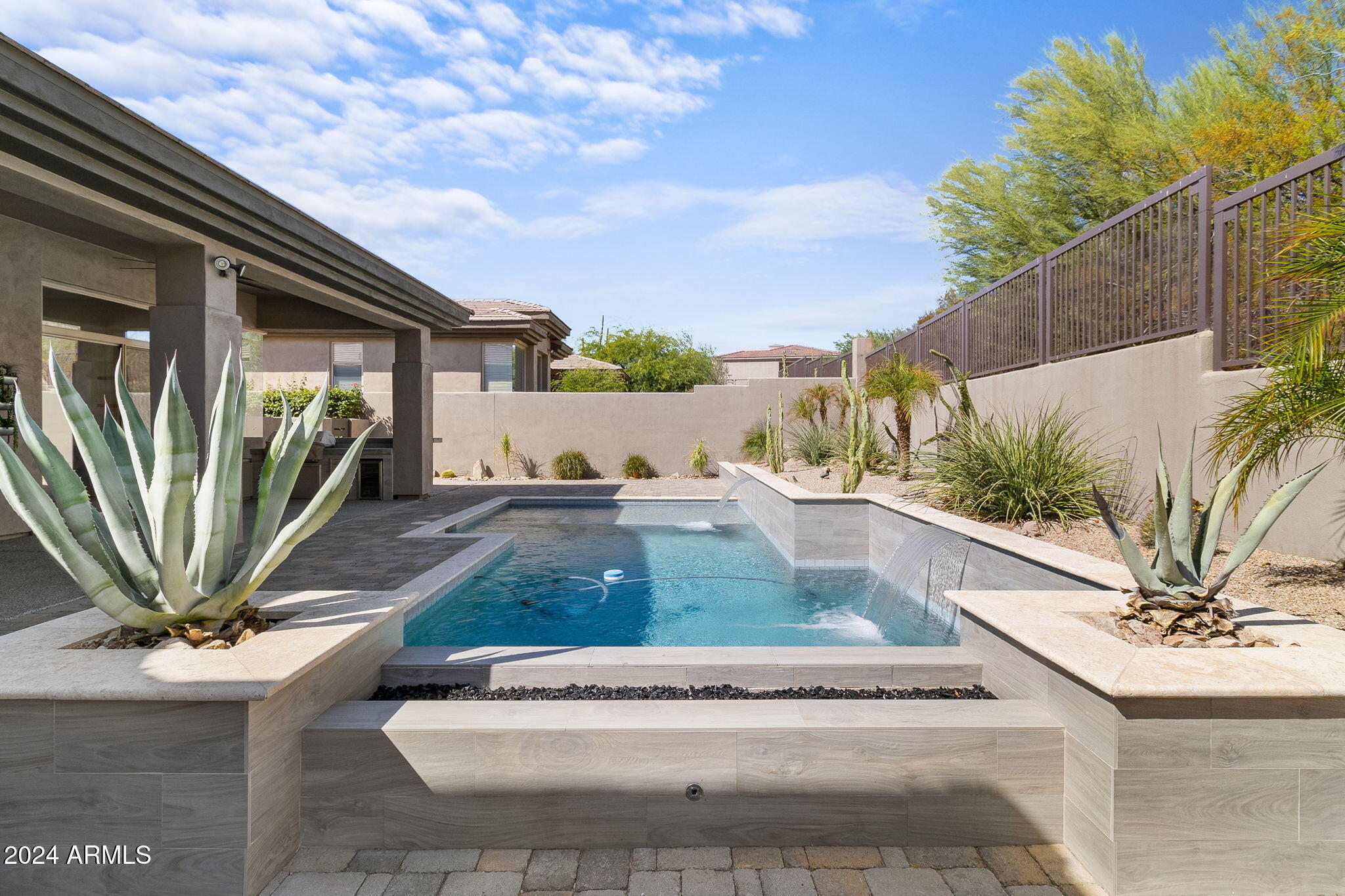 13736 E WETHERSFIELD Road