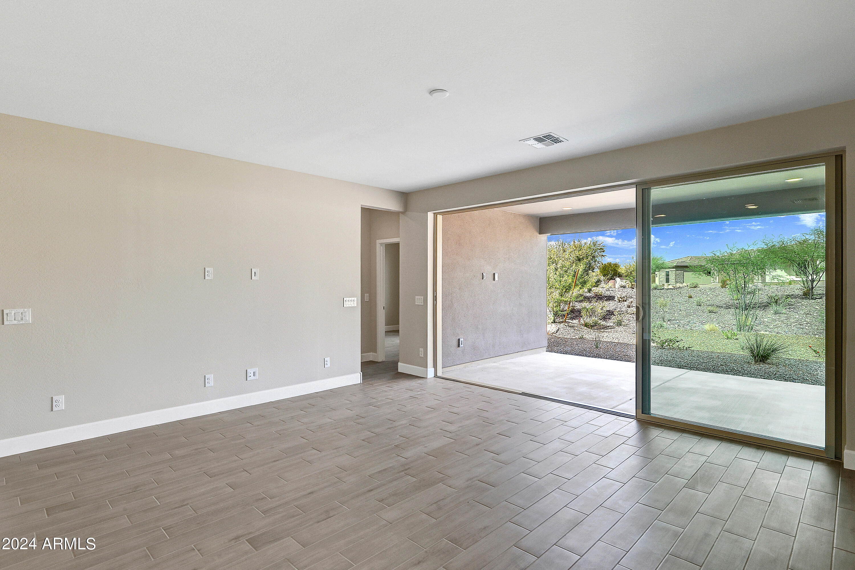 4330 Sawbuck Way