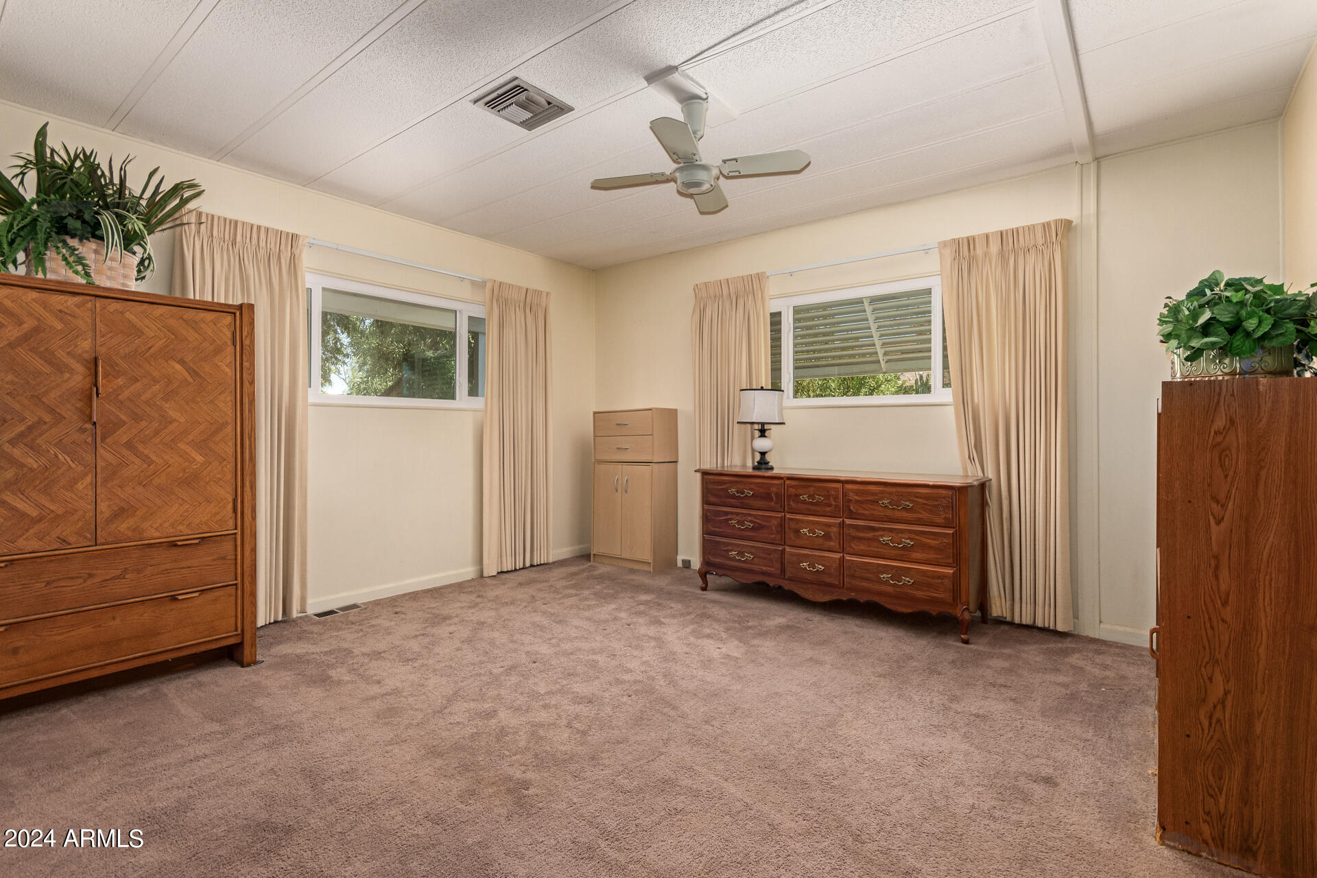 25403 S WYOMING Avenue