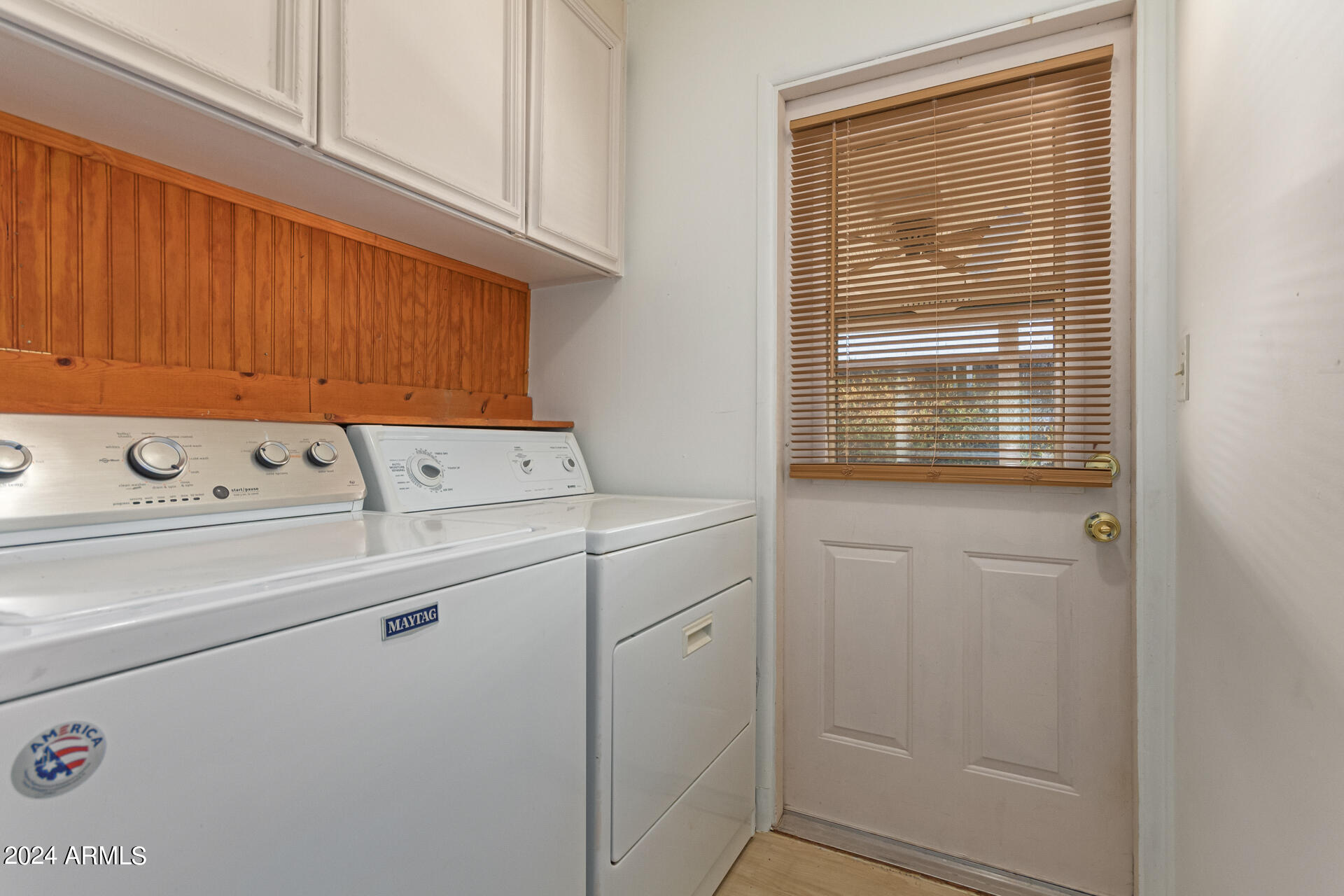 25403 S WYOMING Avenue