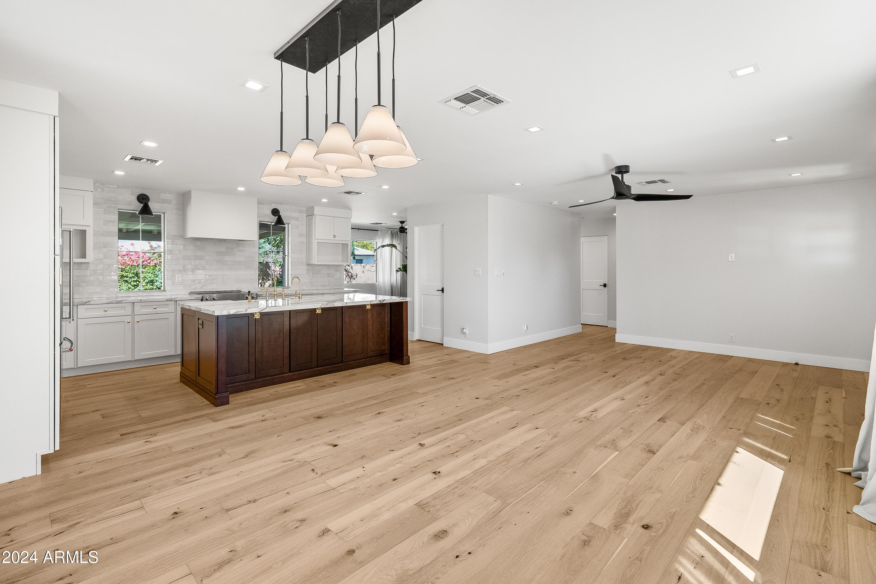 2322 N 81ST Place