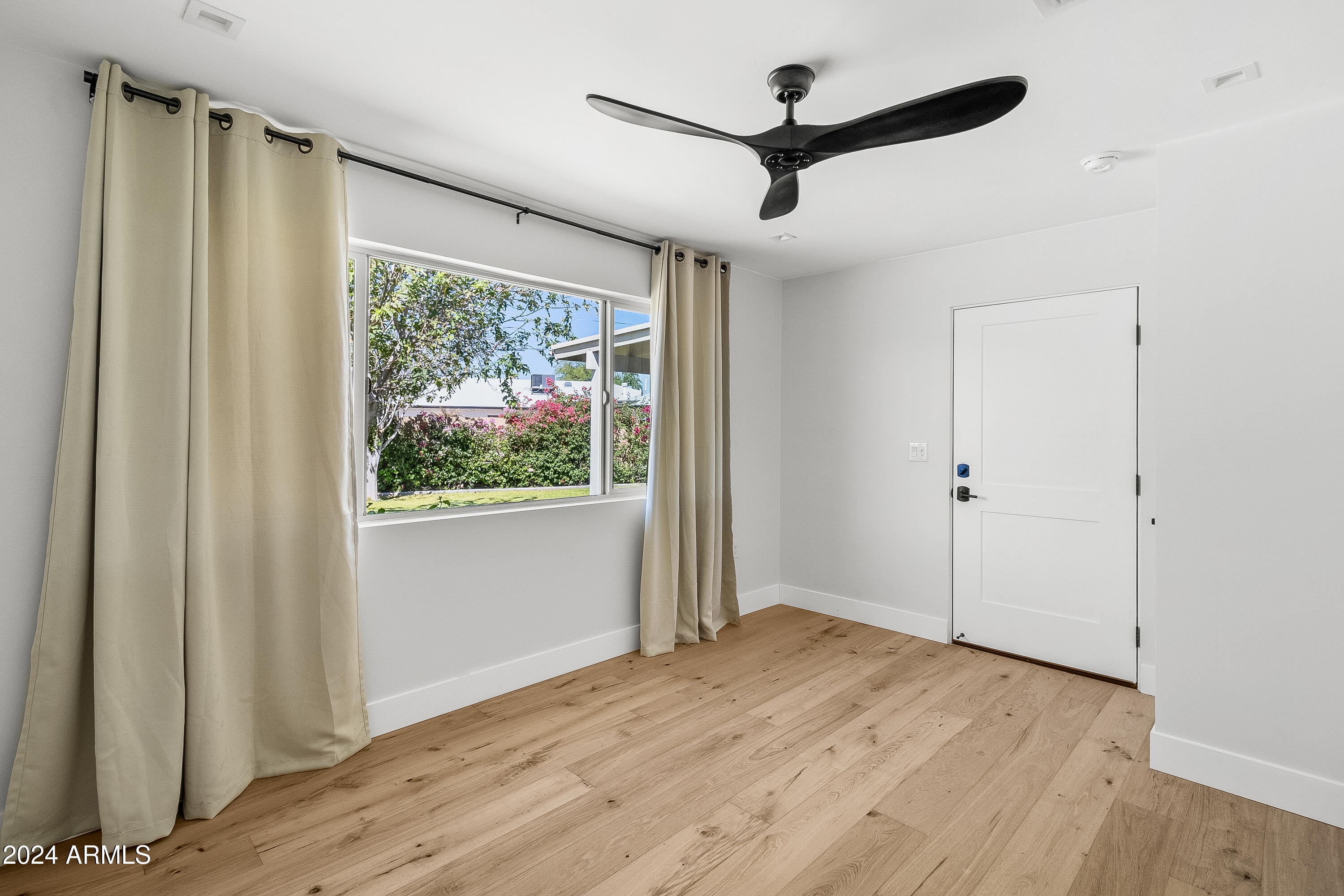 2322 N 81ST Place