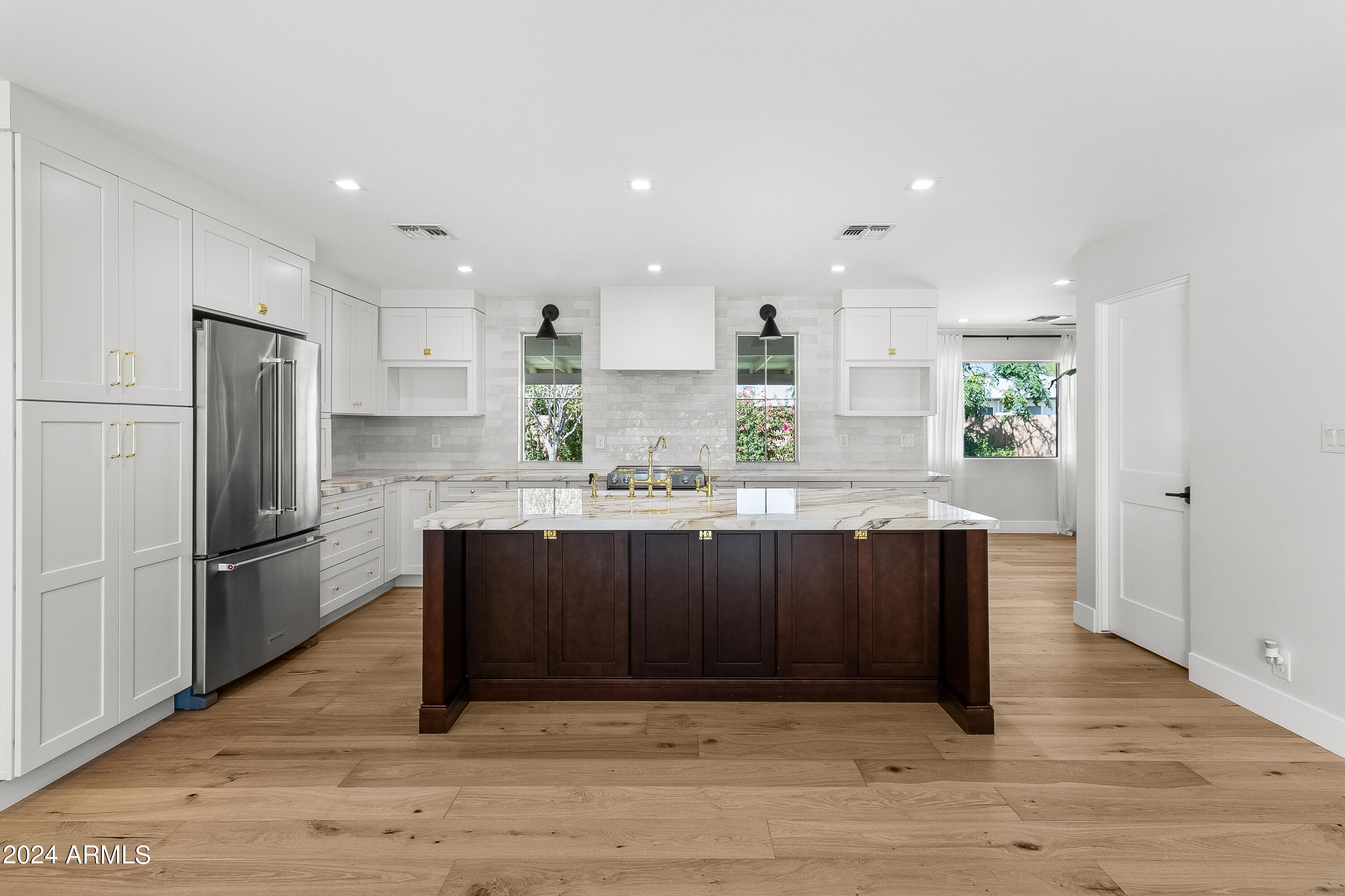 2322 N 81ST Place