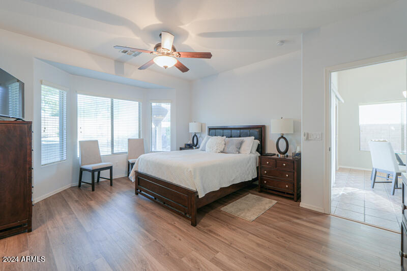 21449 N GREENLAND PARK Drive