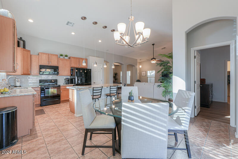 21449 N GREENLAND PARK Drive