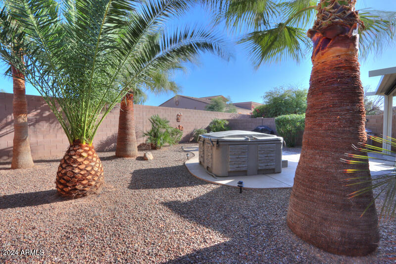 21449 N GREENLAND PARK Drive