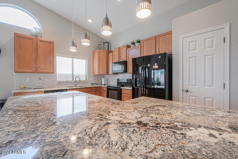 21449 N GREENLAND PARK Drive