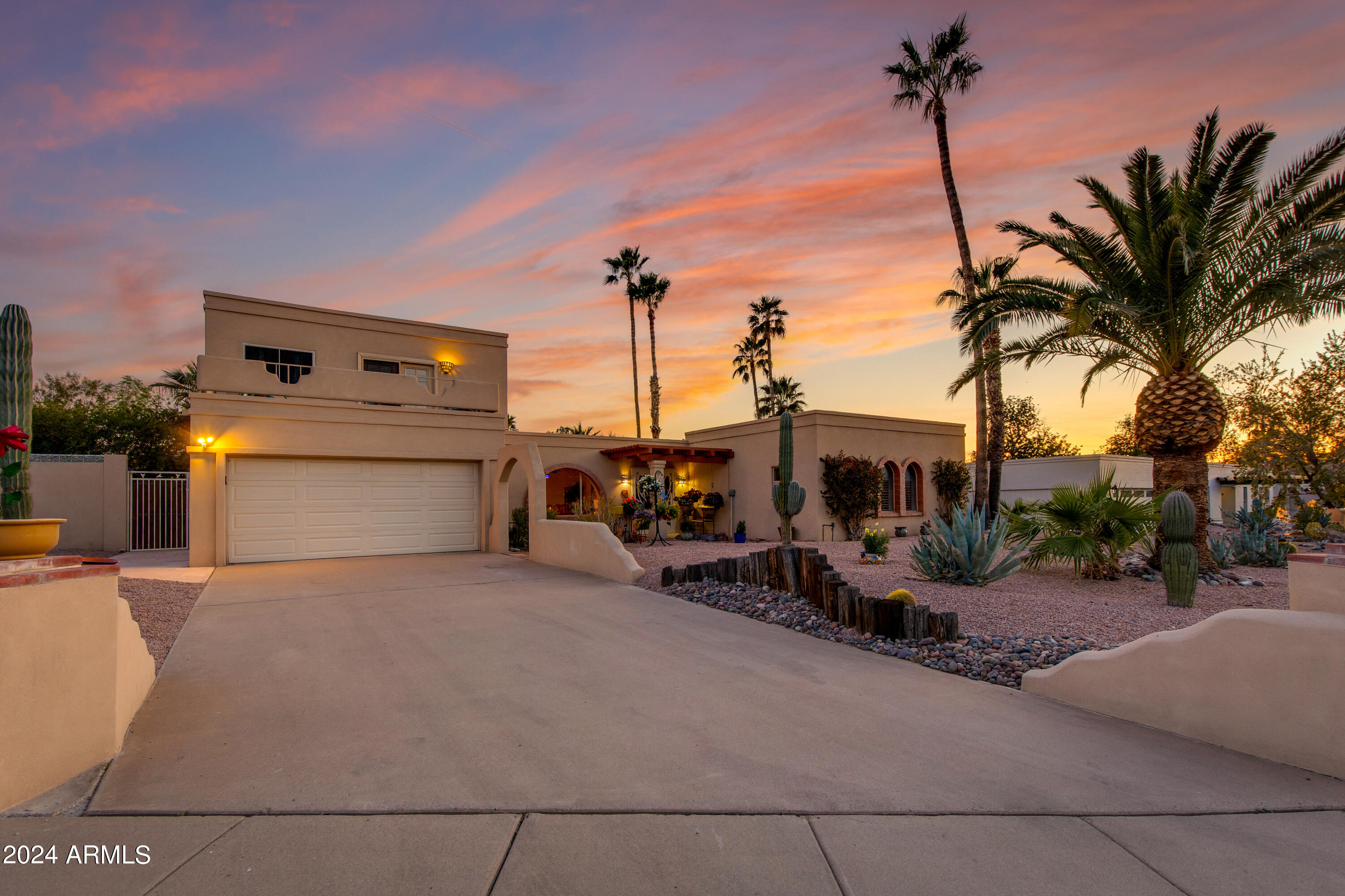 1715 E PALMAIRE Avenue