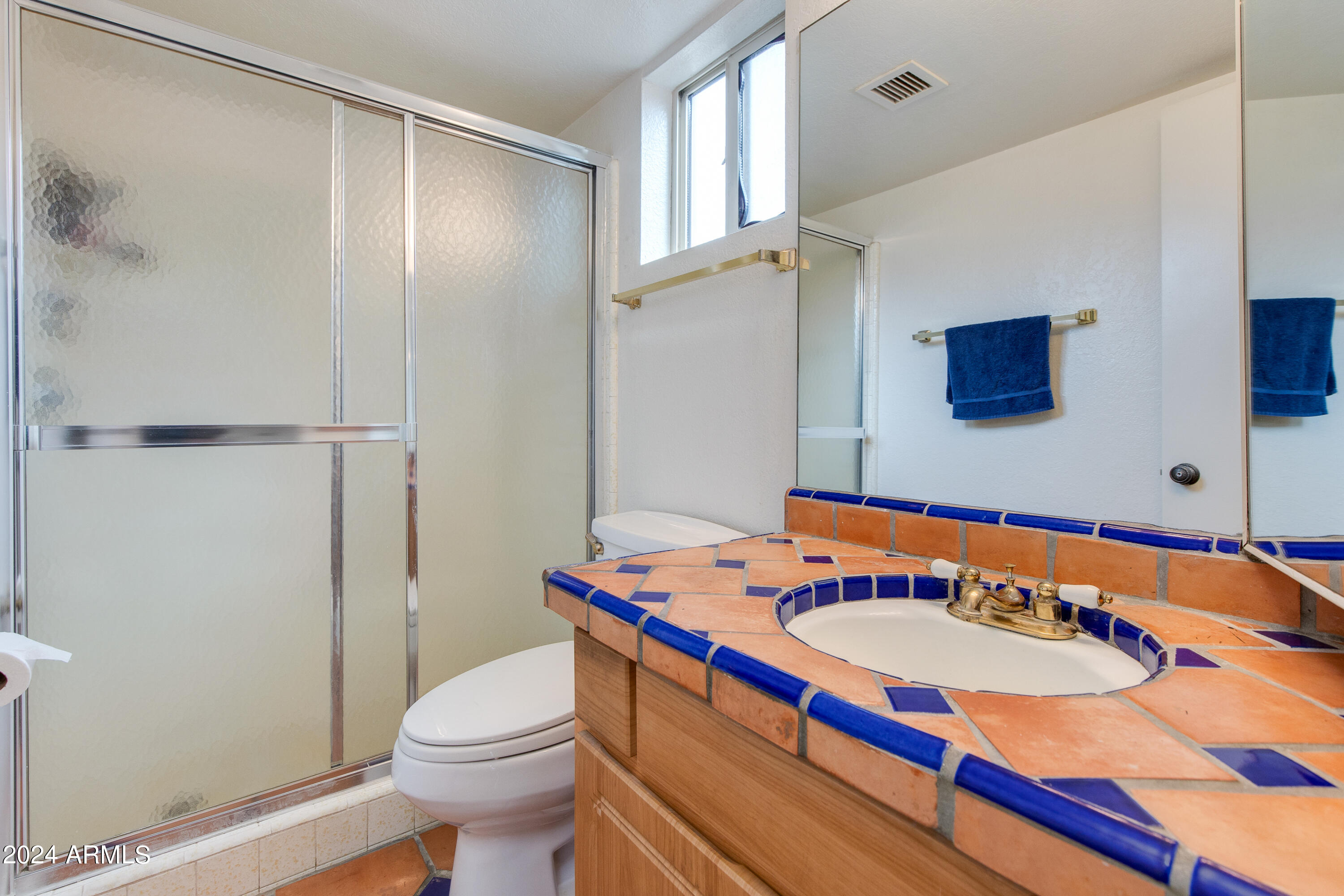 1715 E PALMAIRE Avenue