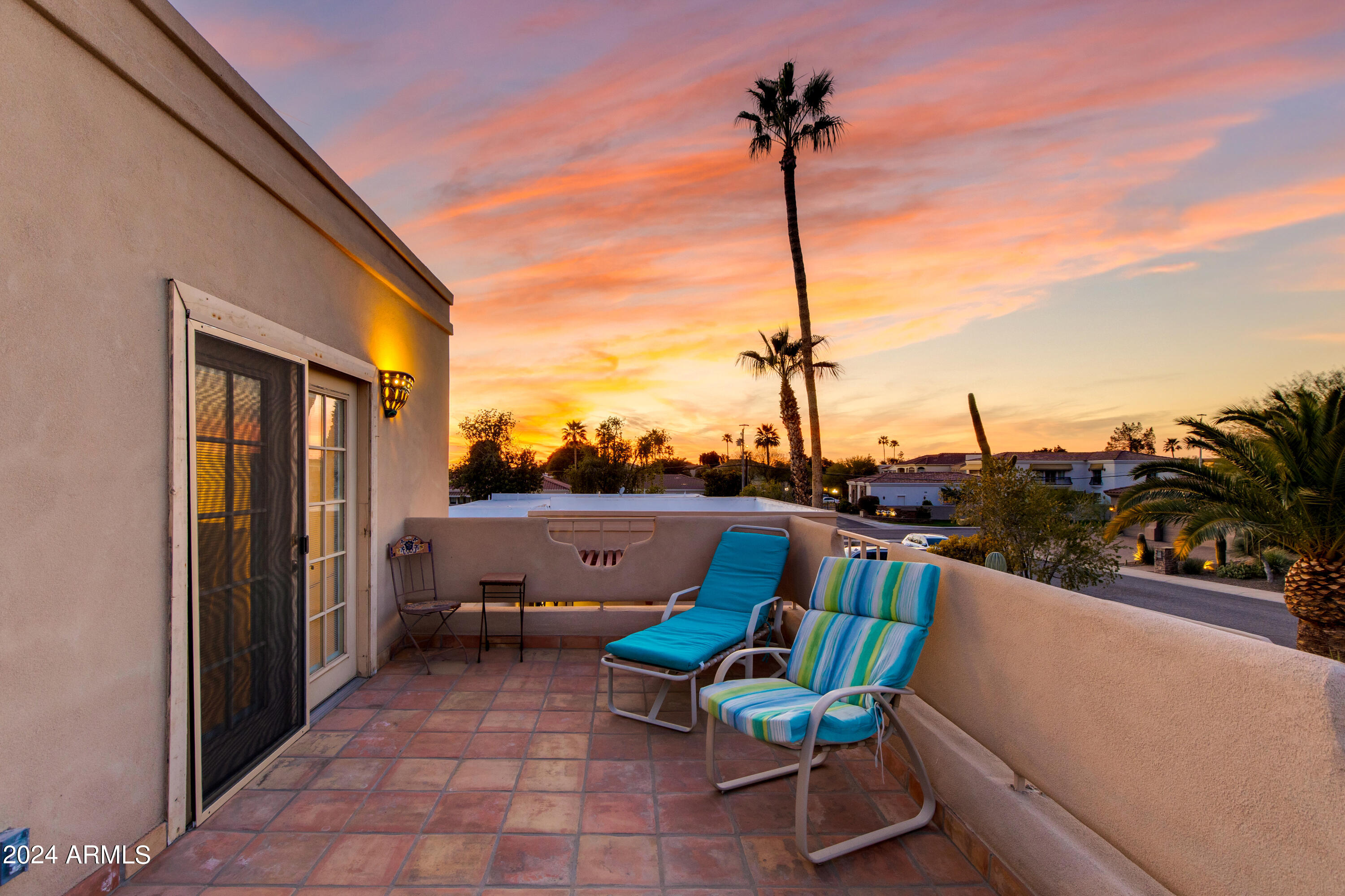 1715 E PALMAIRE Avenue