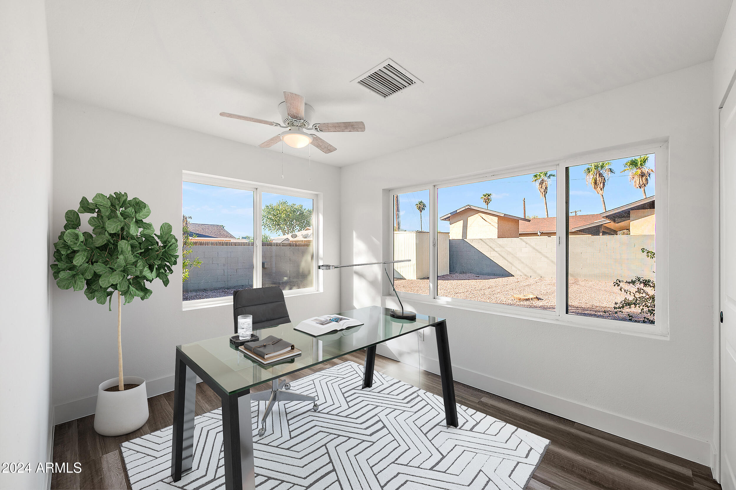 1173 E CORDOVA Avenue