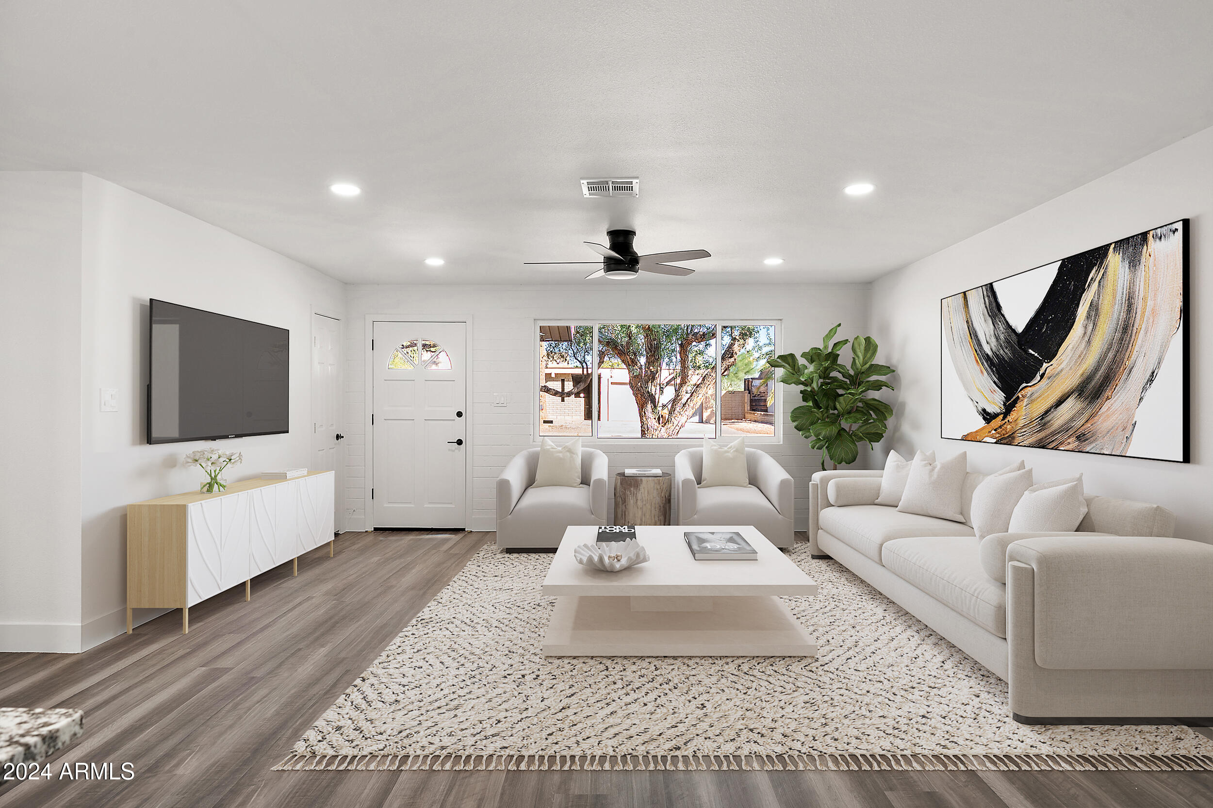 1173 E CORDOVA Avenue