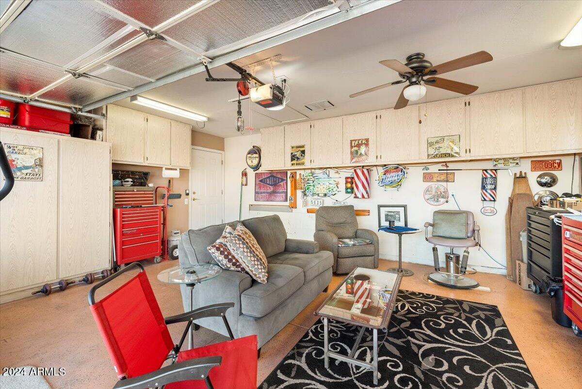 9811 W ROYAL OAK Road