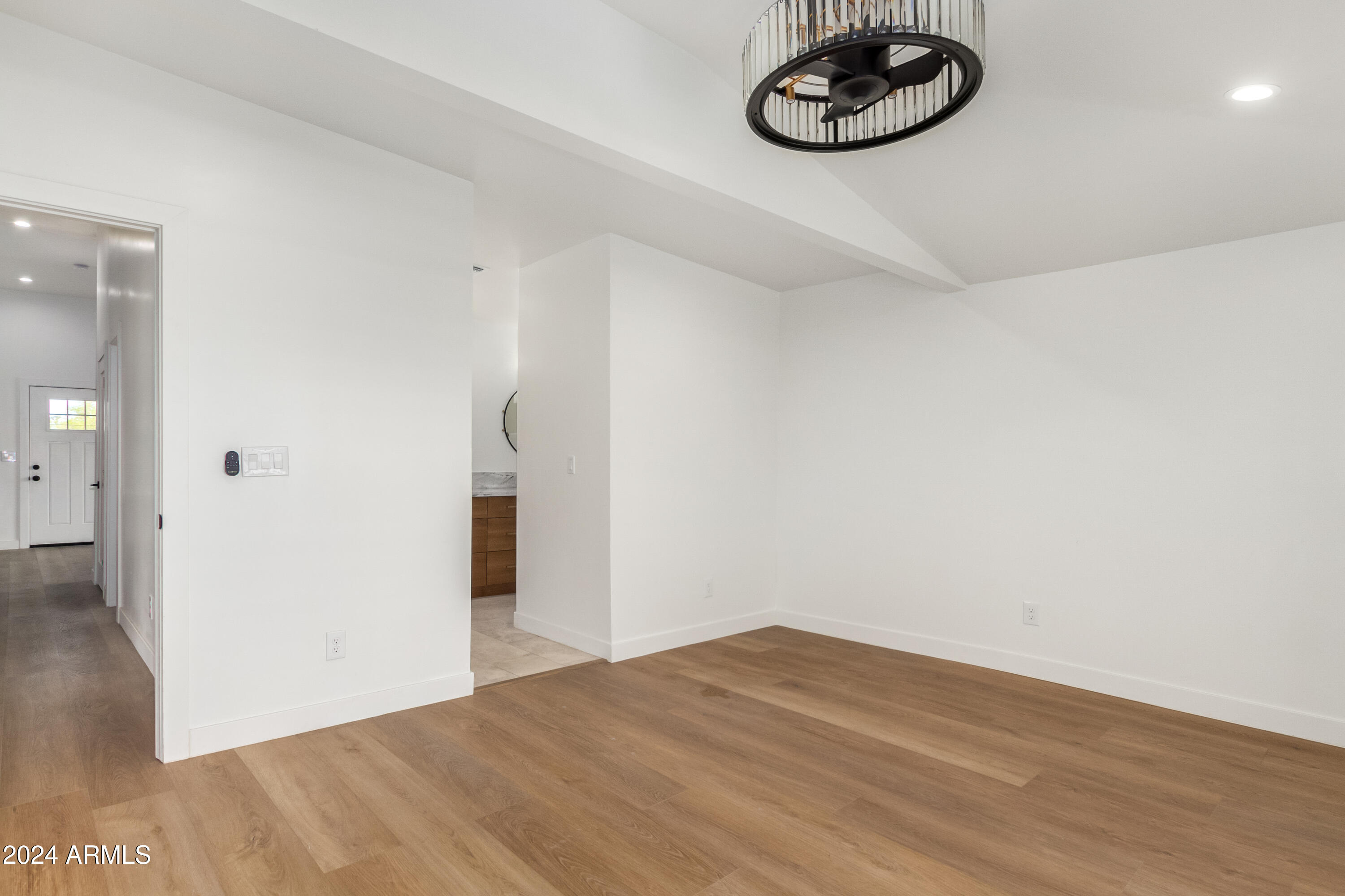 917 E MCKINLEY Street